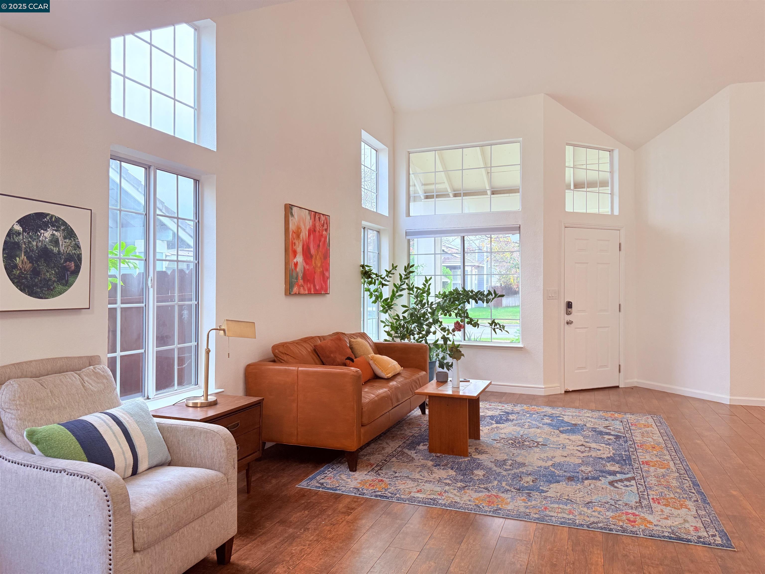 Detail Gallery Image 6 of 37 For 360 Gull Pl, Pittsburg,  CA 94565 - 4 Beds | 3 Baths