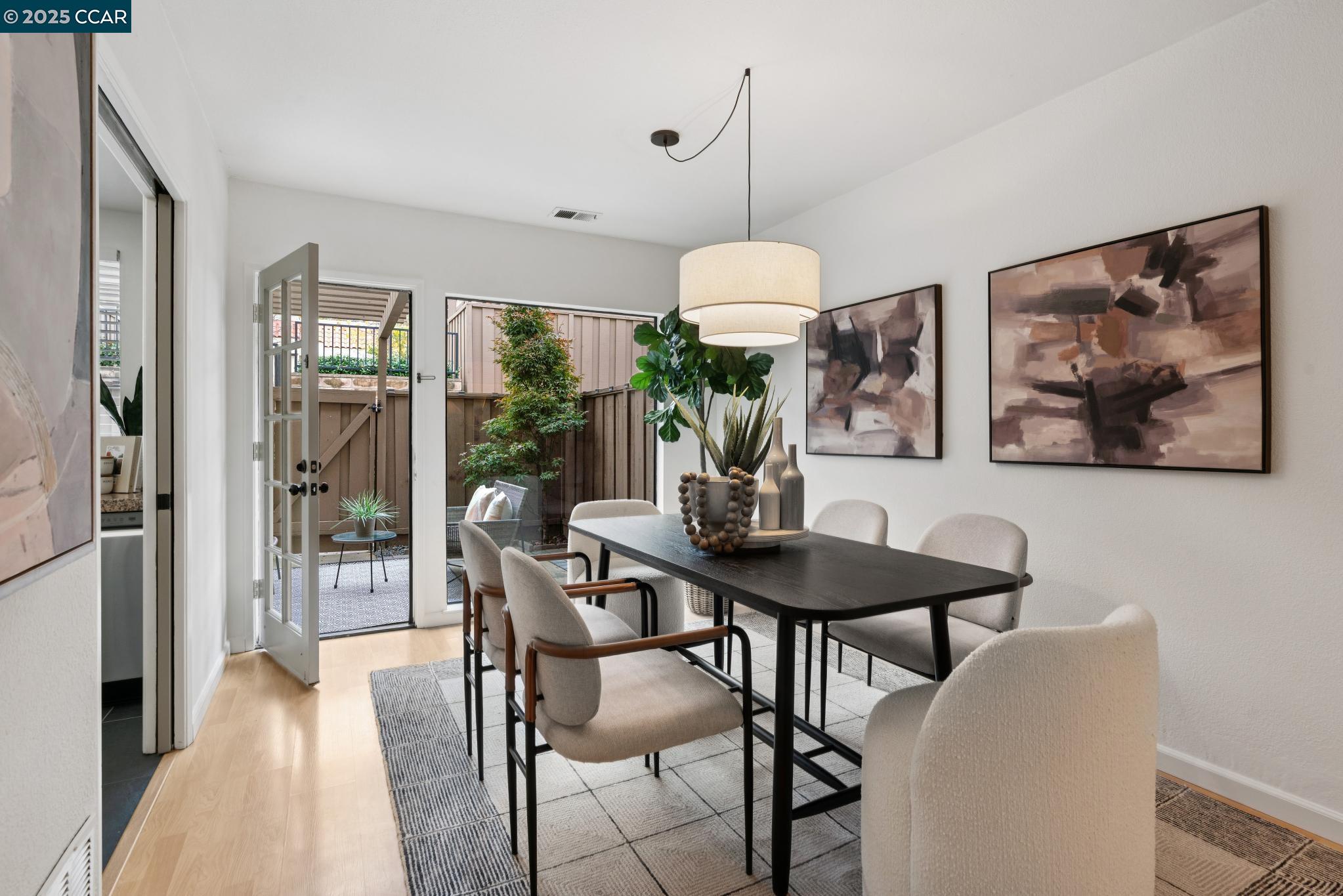 Detail Gallery Image 11 of 38 For 312 Preakness Court, Walnut Creek,  CA 94597 - 3 Beds | 2/1 Baths