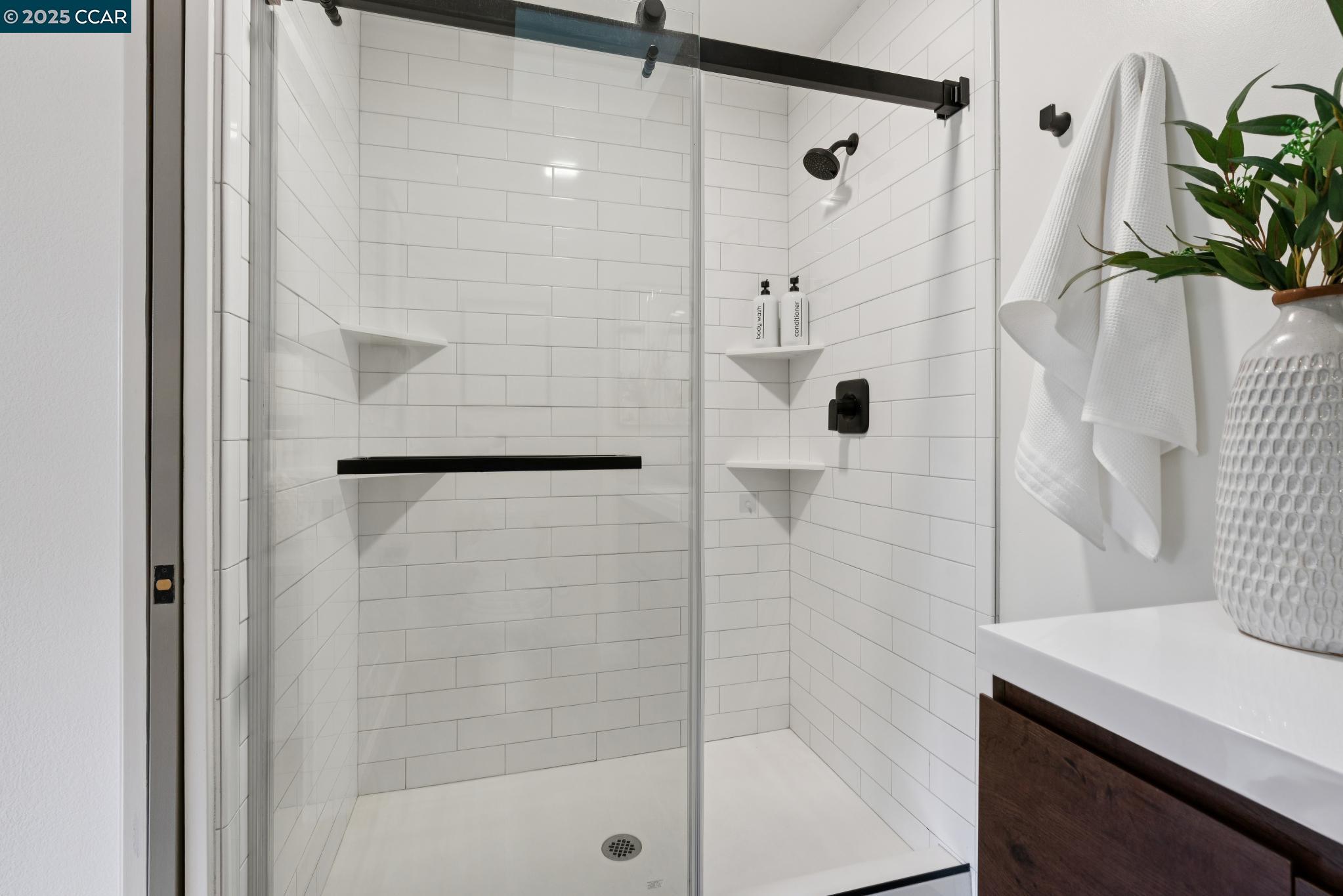 Detail Gallery Image 23 of 38 For 312 Preakness Court, Walnut Creek,  CA 94597 - 3 Beds | 2/1 Baths