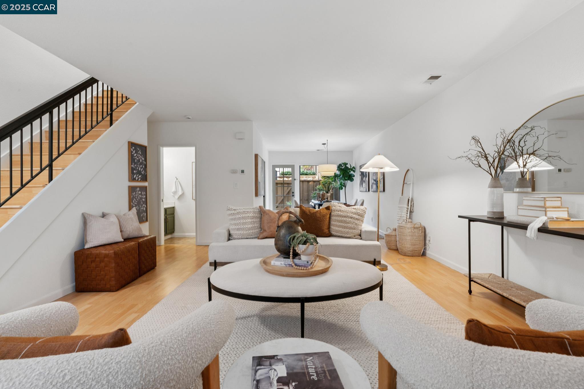 Detail Gallery Image 10 of 38 For 312 Preakness Court, Walnut Creek,  CA 94597 - 3 Beds | 2/1 Baths