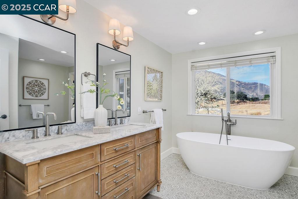 Detail Gallery Image 25 of 56 For 4161 Leon Drive, Clayton,  CA 94517-9702 - 4 Beds | 3 Baths