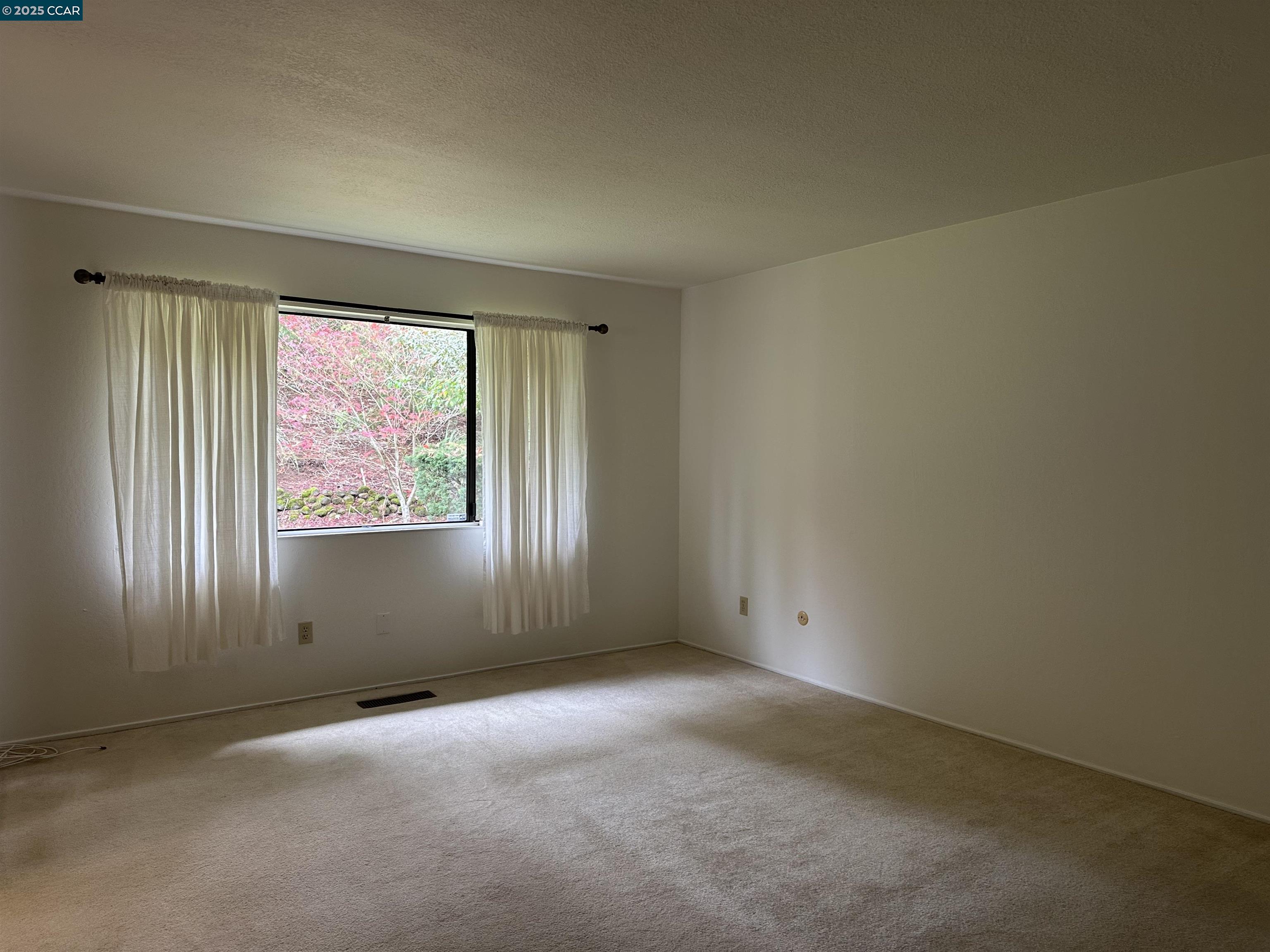 Detail Gallery Image 7 of 32 For 224 Lasso Cir, San Ramon,  CA 94583 - 4 Beds | 3 Baths