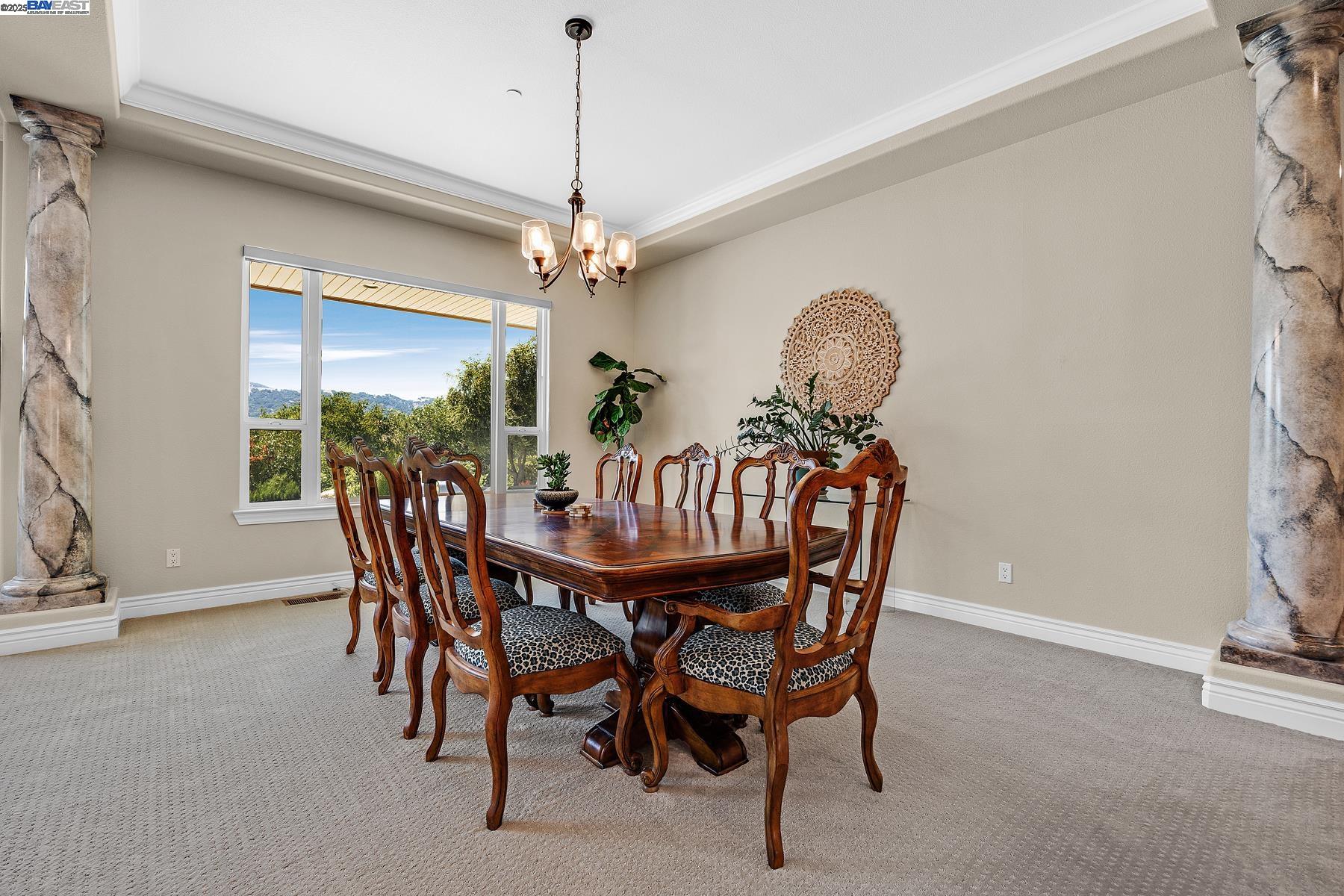 Detail Gallery Image 11 of 60 For 6315 Club House Dr, Pleasanton,  CA 94566-9867 - 4 Beds | 3/2 Baths