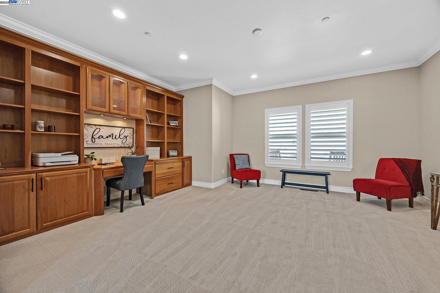 Detail Gallery Image 12 of 60 For 6315 Club House Dr, Pleasanton,  CA 94566-9867 - 4 Beds | 3/2 Baths