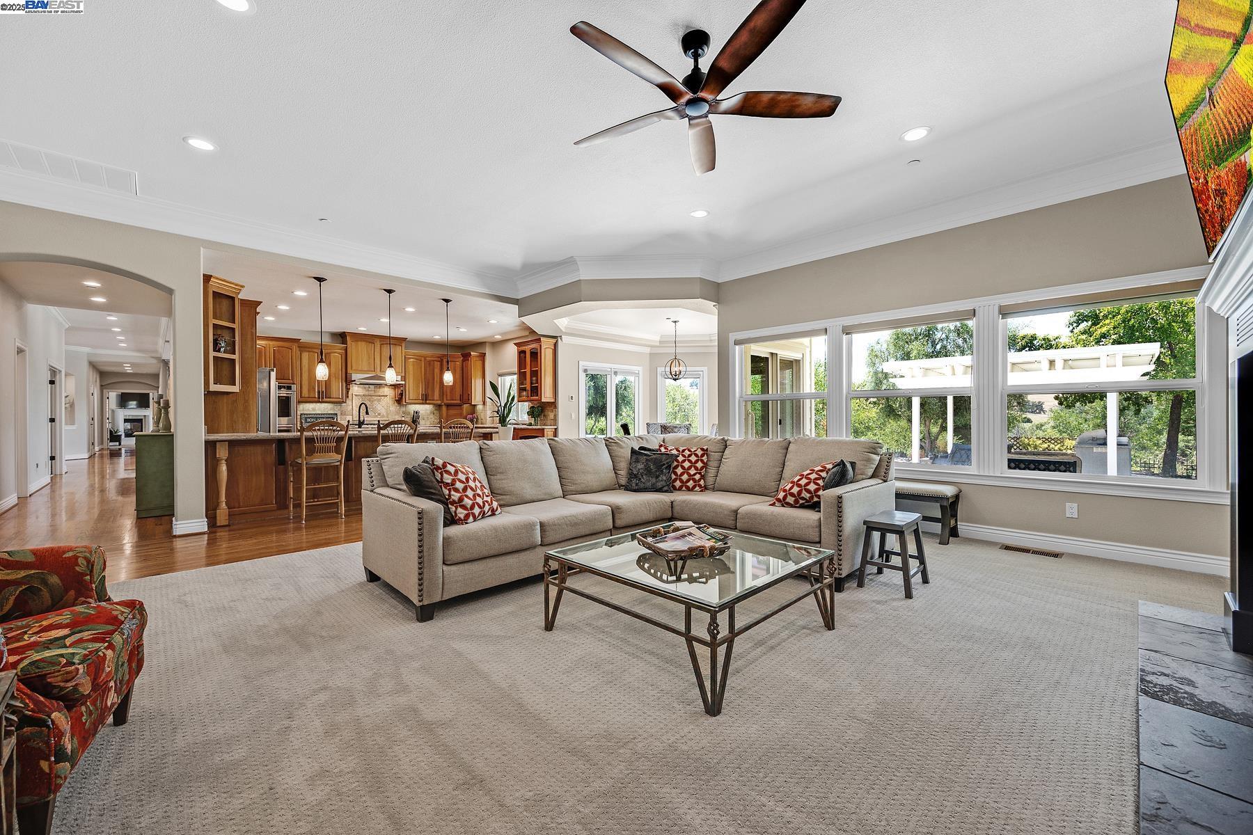 Detail Gallery Image 19 of 60 For 6315 Club House Dr, Pleasanton,  CA 94566-9867 - 4 Beds | 3/2 Baths