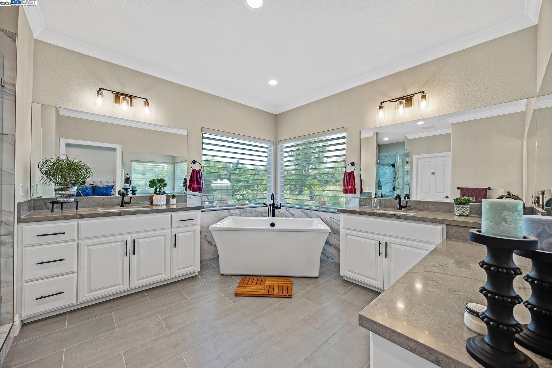 Detail Gallery Image 22 of 60 For 6315 Club House Dr, Pleasanton,  CA 94566-9867 - 4 Beds | 3/2 Baths