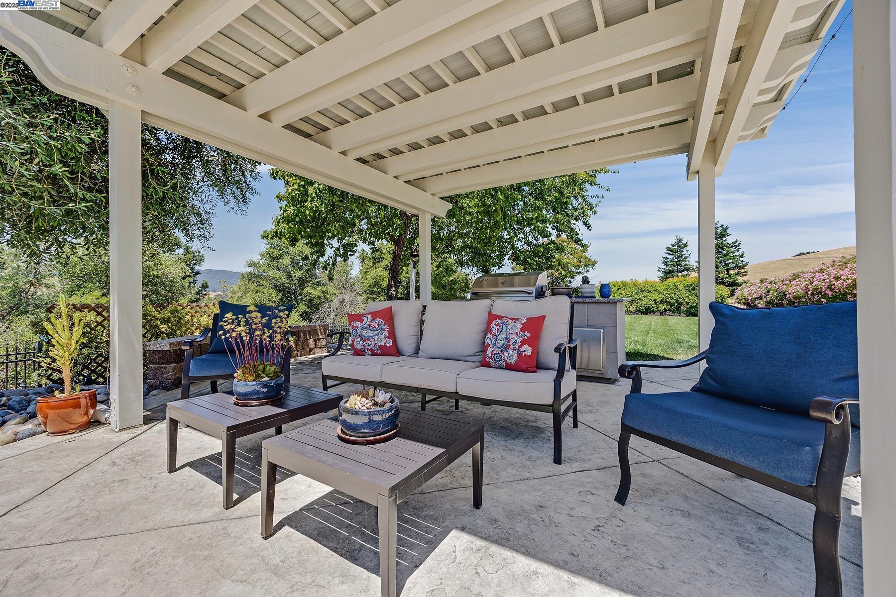 Detail Gallery Image 47 of 60 For 6315 Club House Dr, Pleasanton,  CA 94566-9867 - 4 Beds | 3/2 Baths