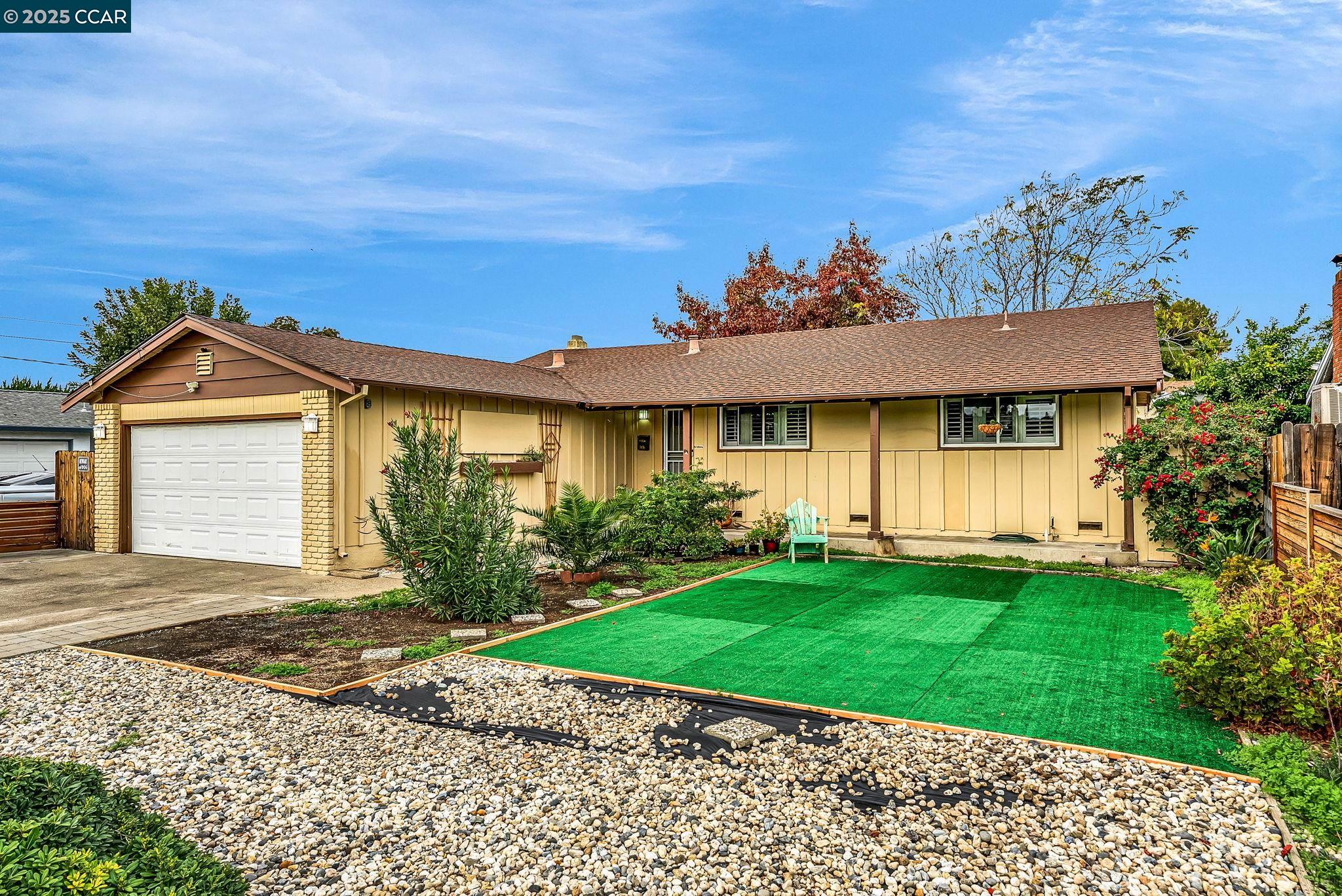 Detail Gallery Image 6 of 49 For 1016 San Carlos Dr, Antioch,  CA 94509 - 3 Beds | 2 Baths