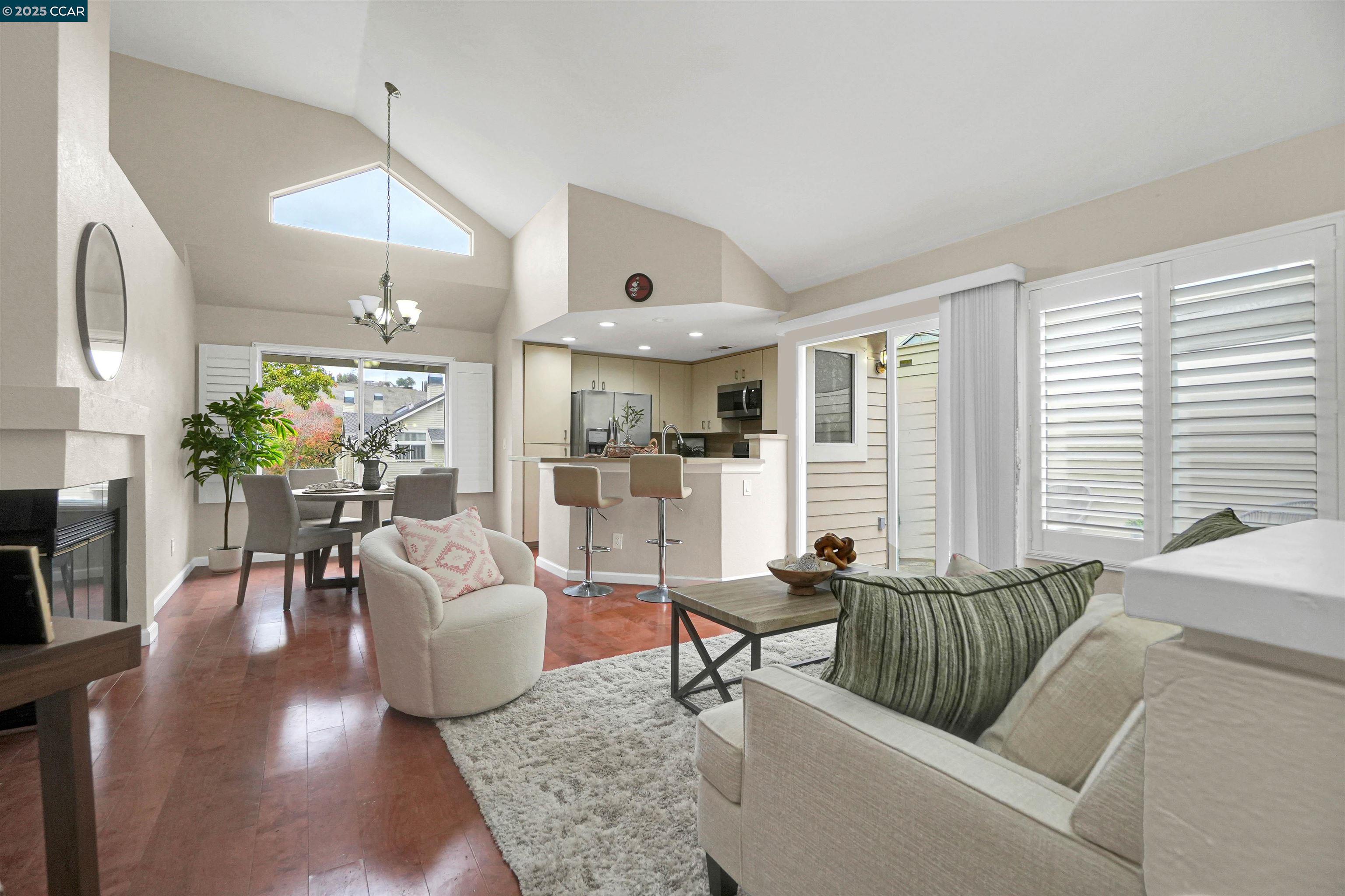 Detail Gallery Image 13 of 43 For 408 Lighthouse Ct, Hercules,  CA 94547 - 1 Beds | 1 Baths