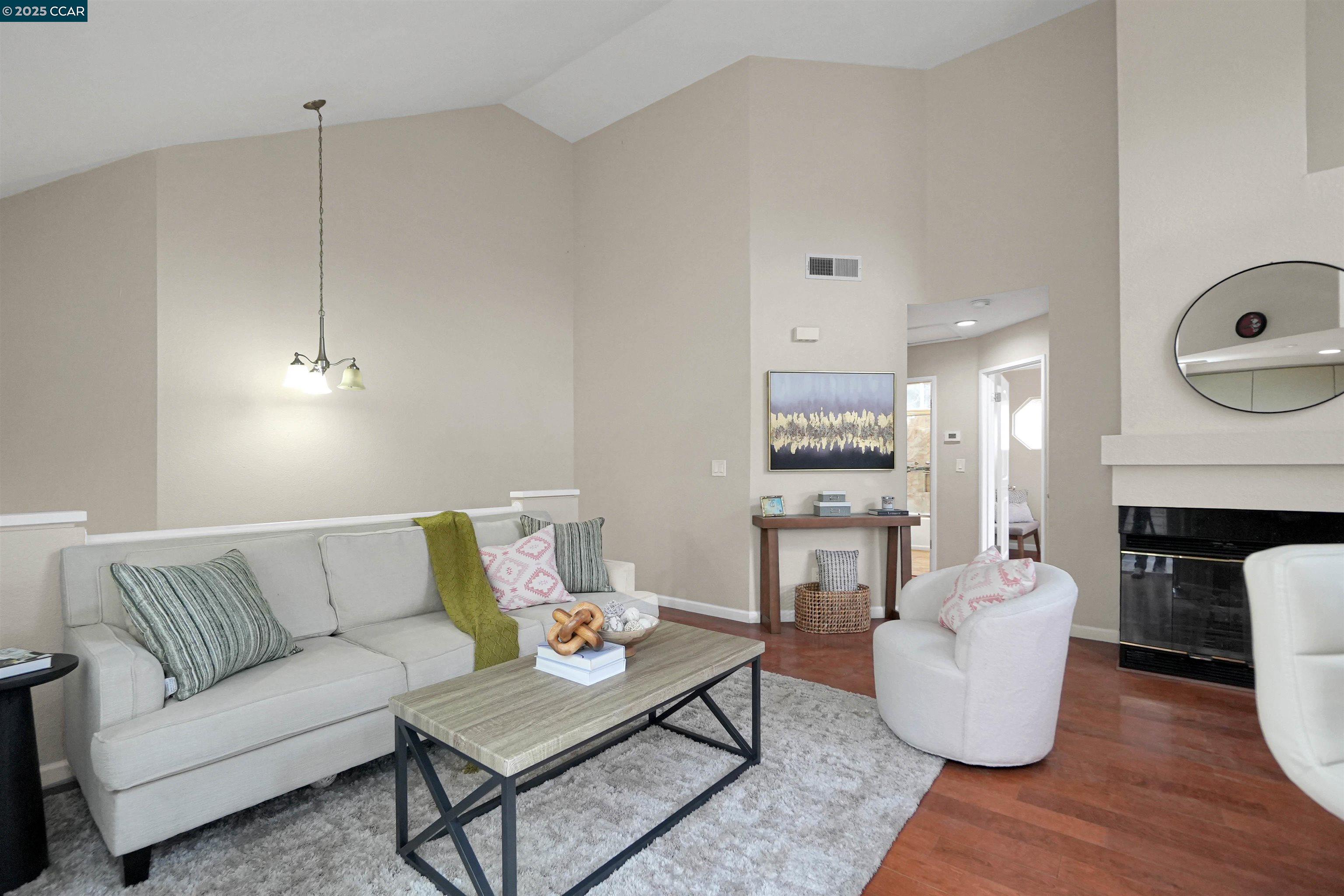 Detail Gallery Image 17 of 43 For 408 Lighthouse Ct, Hercules,  CA 94547 - 1 Beds | 1 Baths