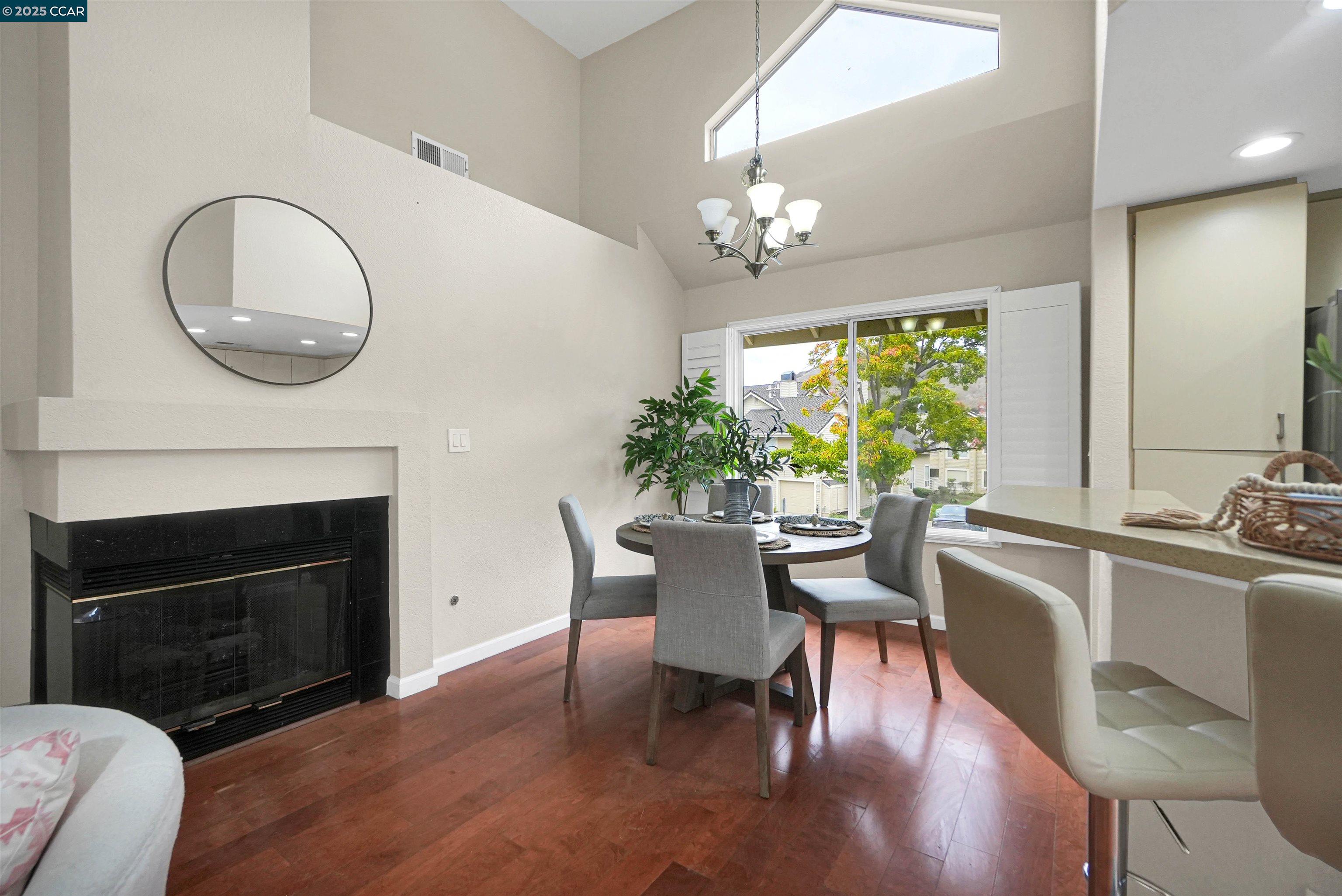 Detail Gallery Image 18 of 43 For 408 Lighthouse Ct, Hercules,  CA 94547 - 1 Beds | 1 Baths