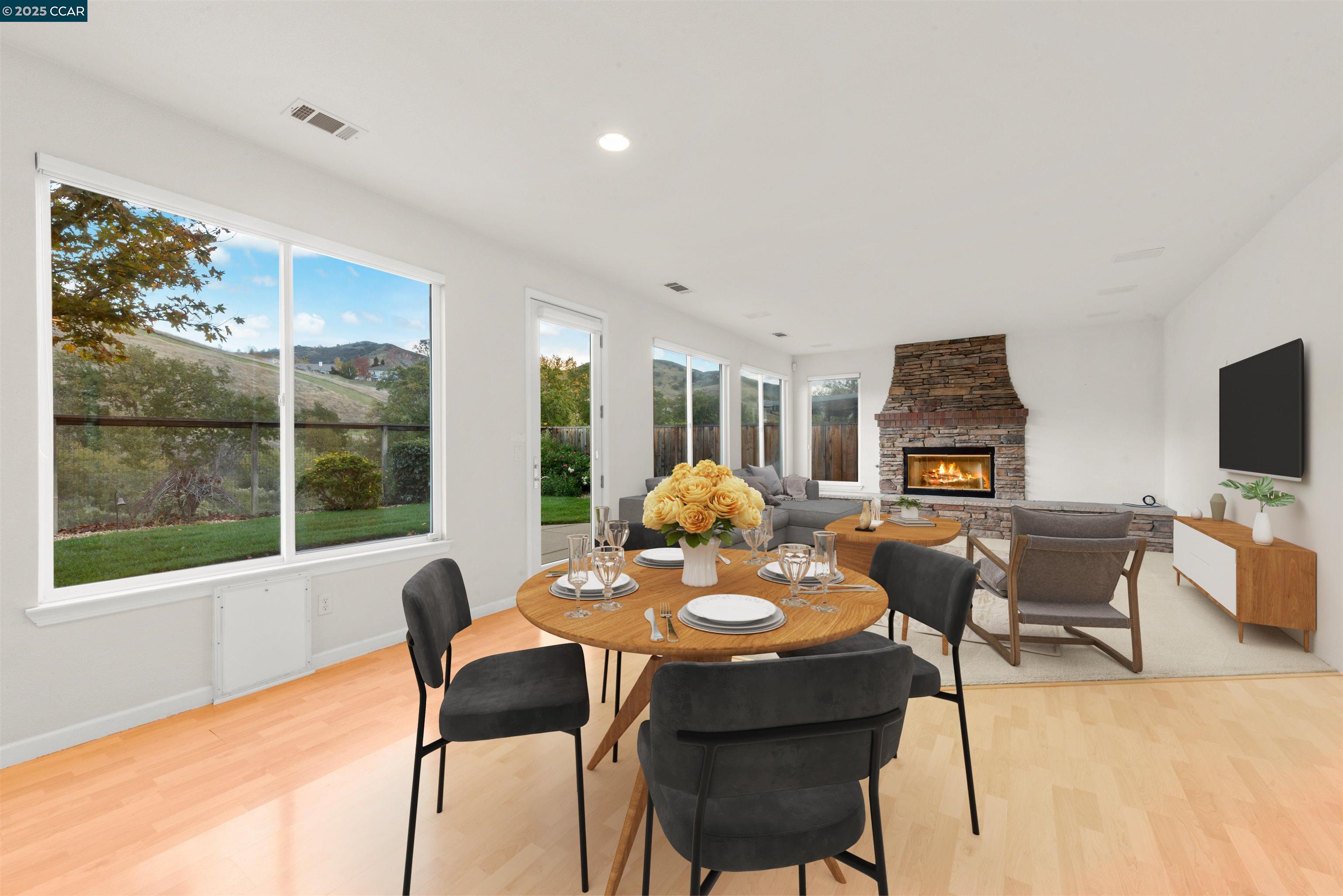 Detail Gallery Image 17 of 58 For 1012 Barkwood Ct, Concord,  CA 94521 - 5 Beds | 3/1 Baths