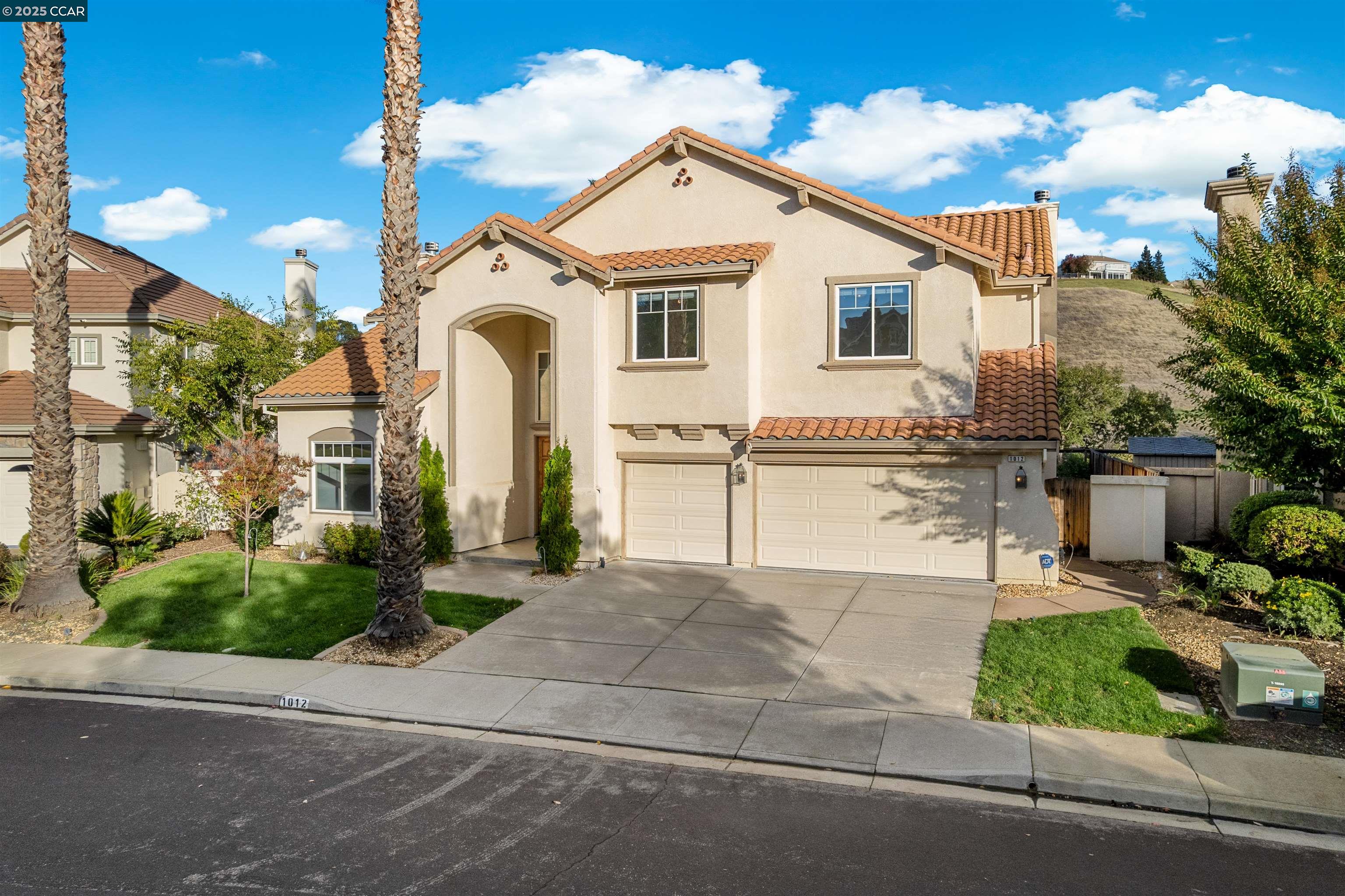Detail Gallery Image 3 of 58 For 1012 Barkwood Ct, Concord,  CA 94521 - 5 Beds | 3/1 Baths