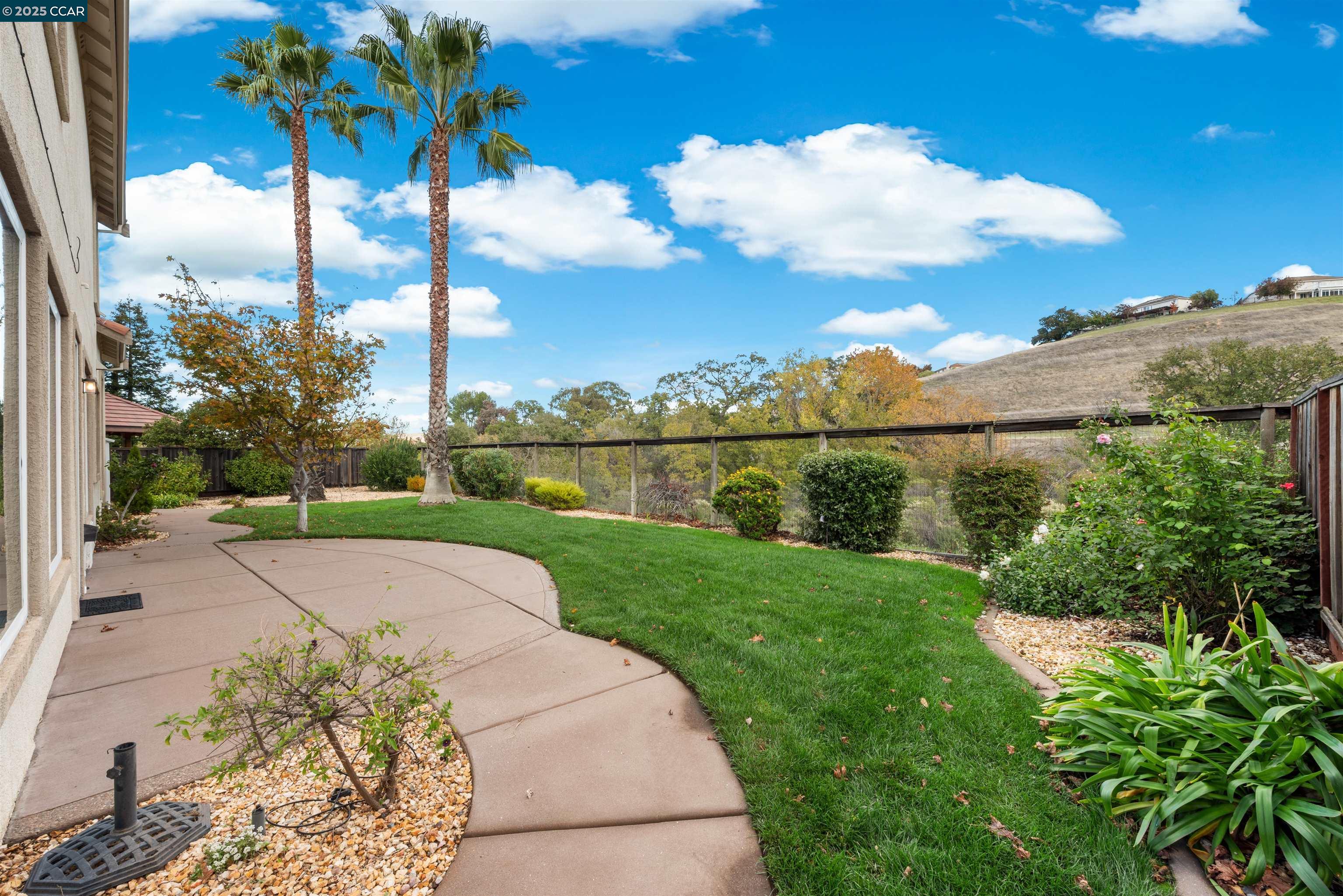 Detail Gallery Image 38 of 58 For 1012 Barkwood Ct, Concord,  CA 94521 - 5 Beds | 3/1 Baths