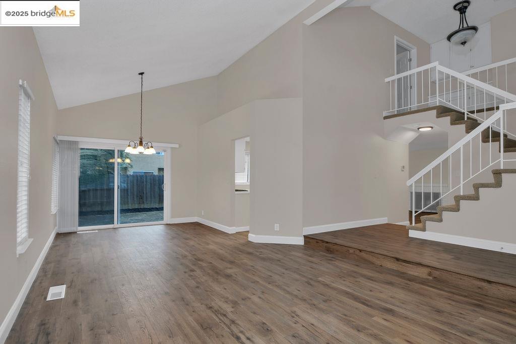 Detail Gallery Image 8 of 32 For 1060 Amanda Cir, Brentwood,  CA 94513 - 3 Beds | 2/1 Baths