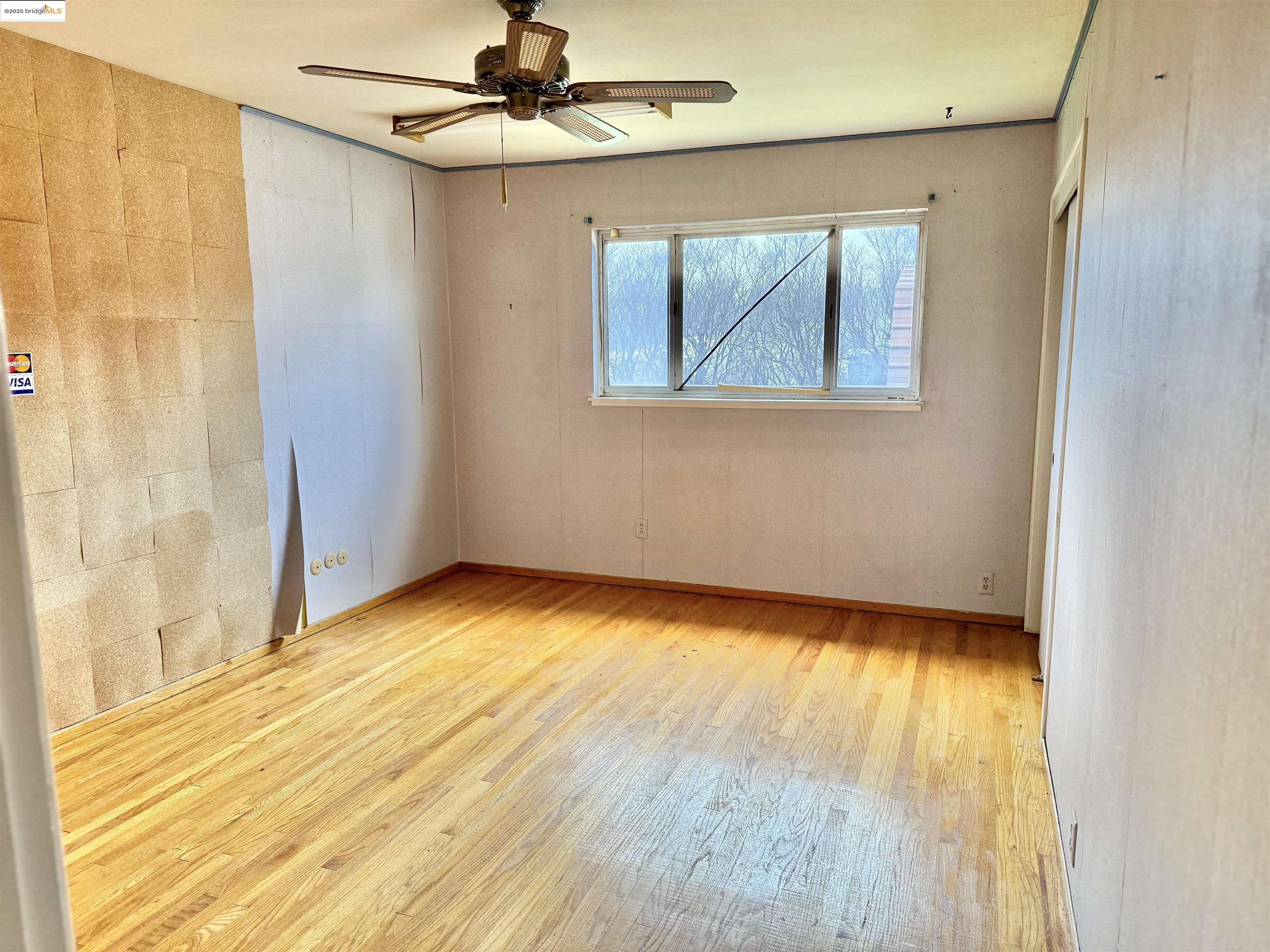 Detail Gallery Image 12 of 19 For 949 Flores Way, Rio Vista,  CA 94571 - 3 Beds | 1/1 Baths