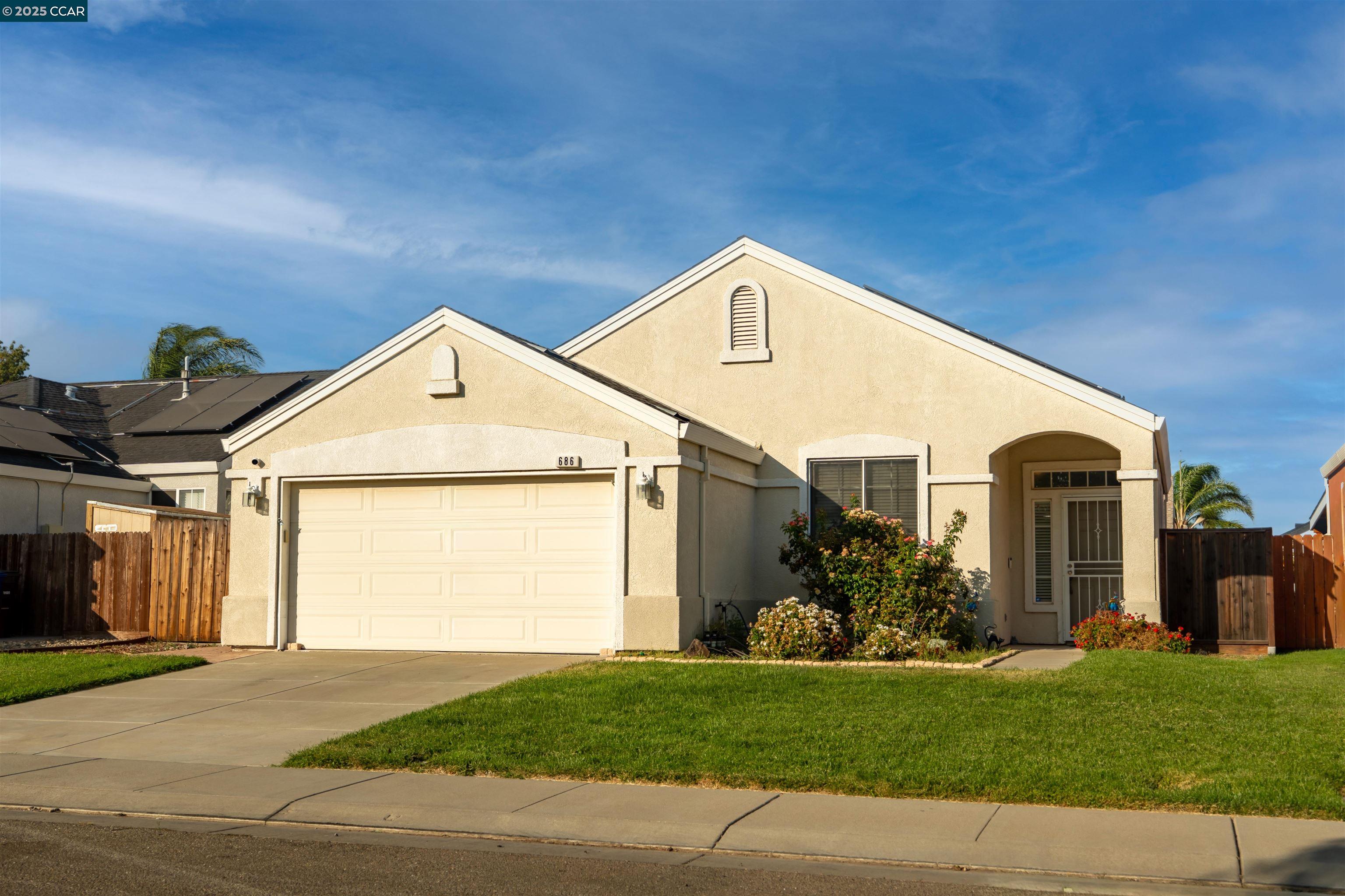 Detail Gallery Image 2 of 18 For 686 Anderson Way, Rio Vista,  CA 94571 - 3 Beds | 2 Baths