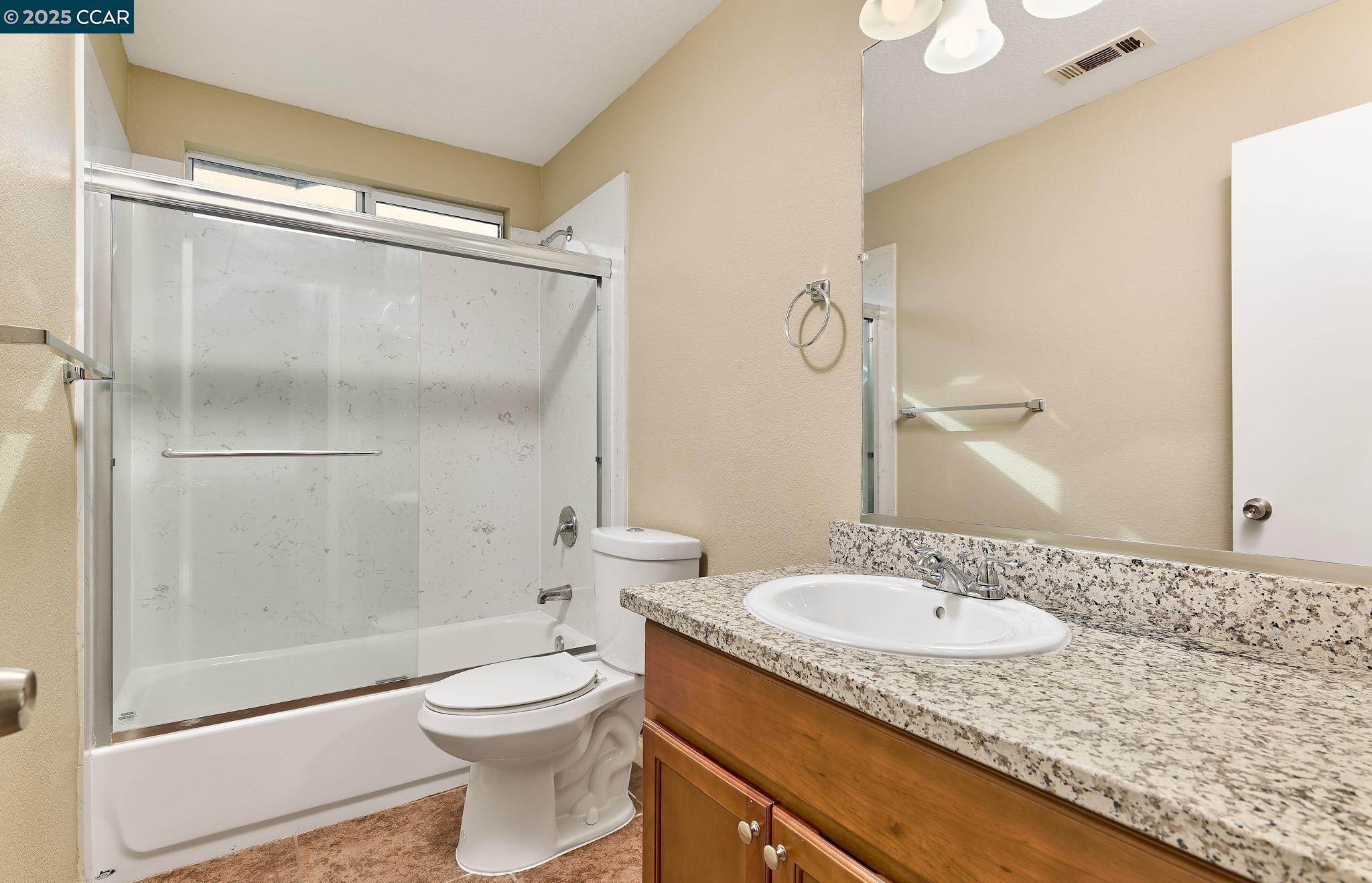 Detail Gallery Image 14 of 25 For 339 Fall Cir, Oakley,  CA 94561 - 4 Beds | 2/1 Baths