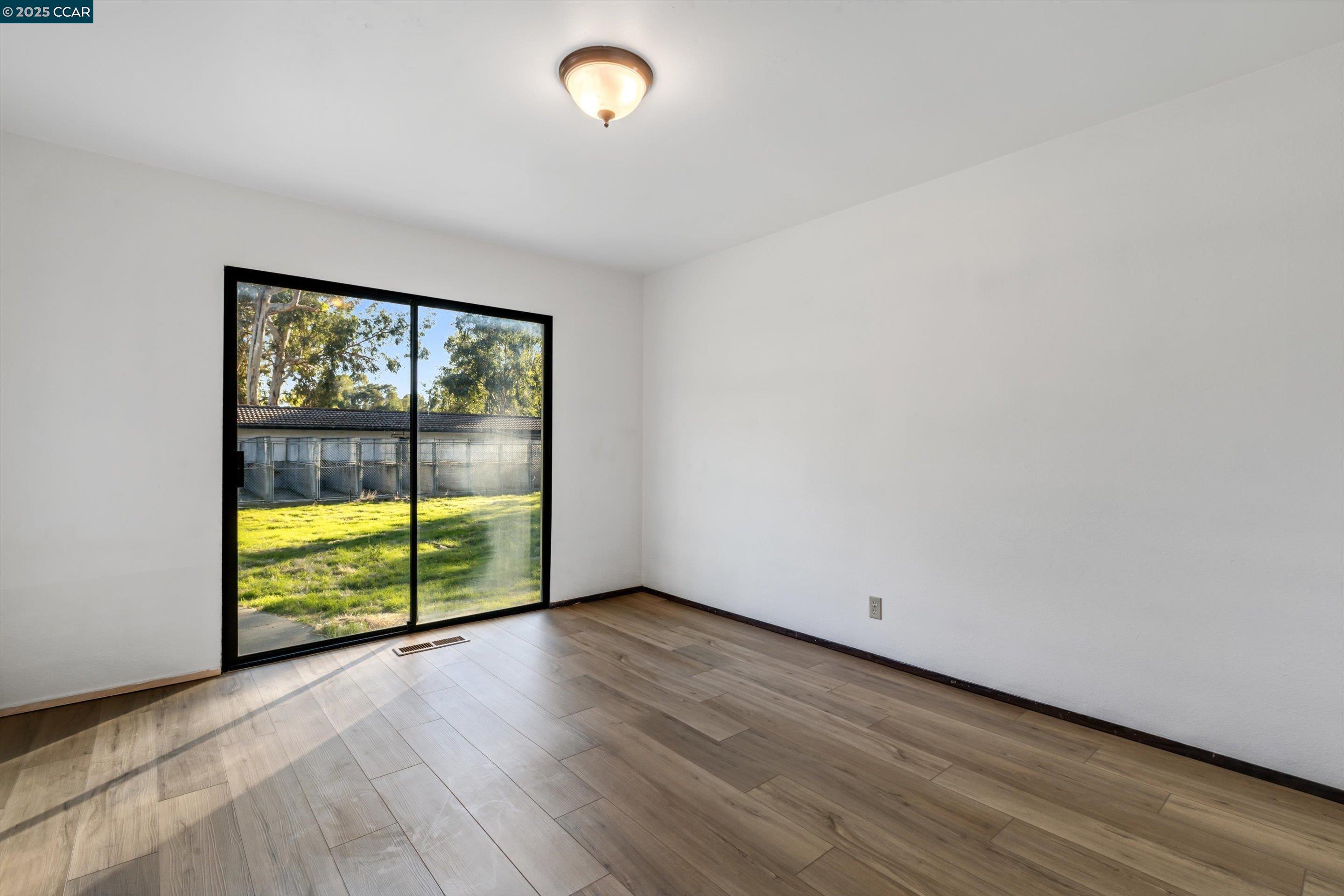 Detail Gallery Image 20 of 43 For 7441 Leisure Town Rd, Vacaville,  CA 95688 - 4 Beds | 3 Baths