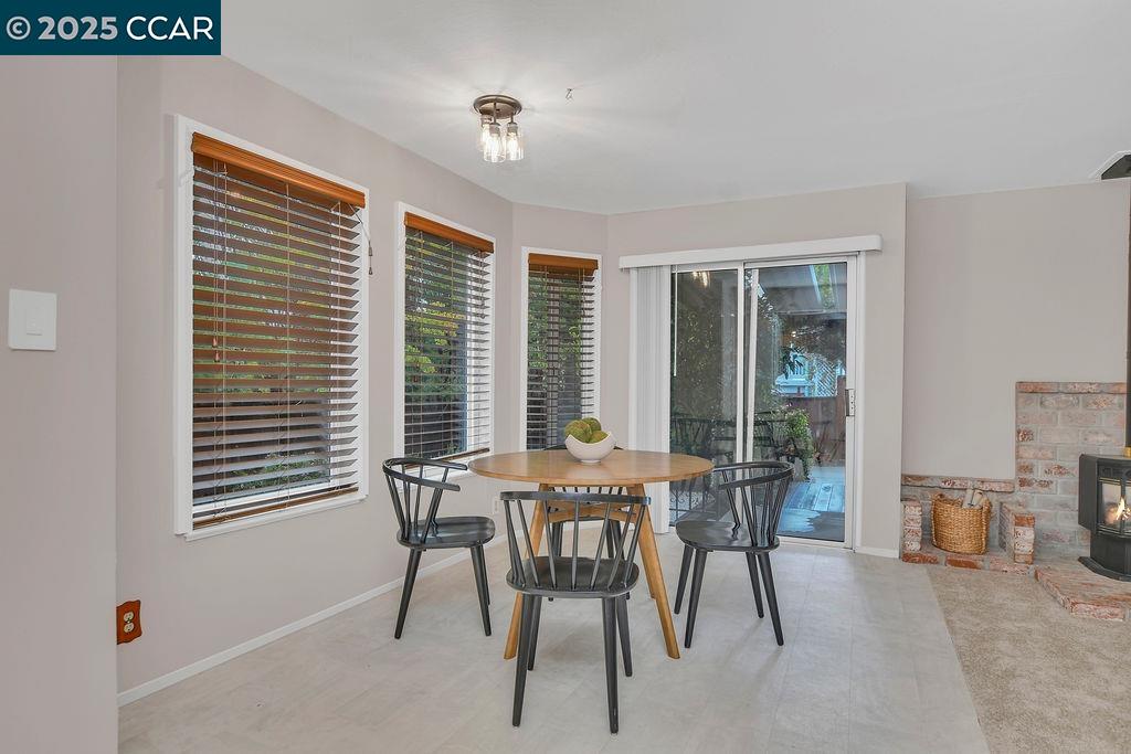 Detail Gallery Image 12 of 38 For 19061 Gliddon Street, Castro Valley,  CA 94546 - 3 Beds | 2 Baths