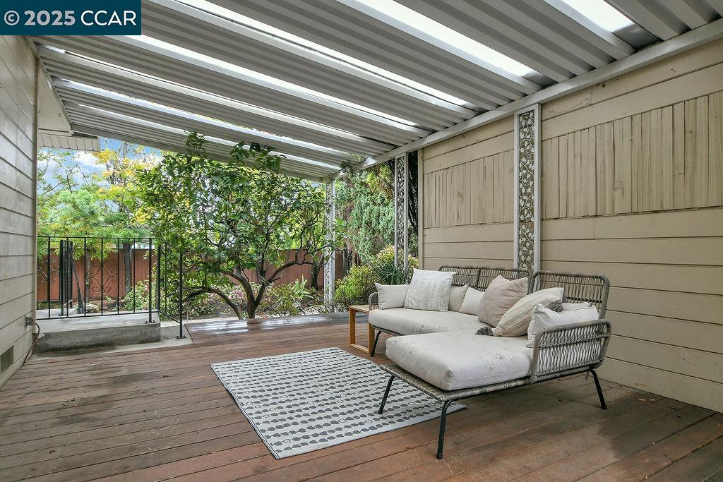 Detail Gallery Image 32 of 38 For 19061 Gliddon Street, Castro Valley,  CA 94546 - 3 Beds | 2 Baths