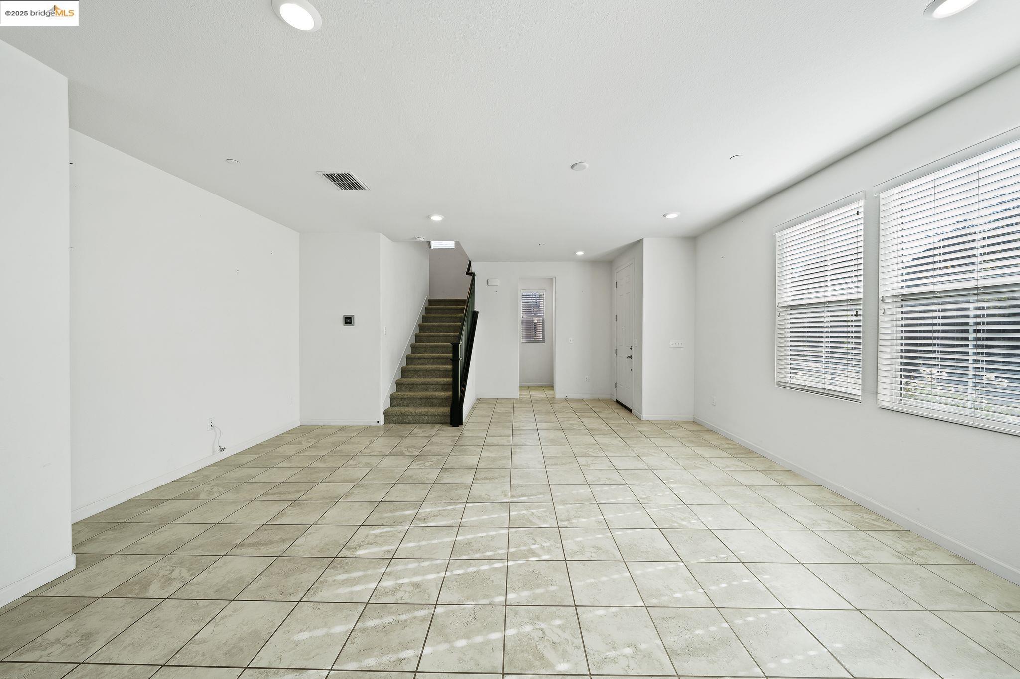 Detail Gallery Image 20 of 46 For 2249 Novi Dr, Riverbank,  CA 95367 - 3 Beds | 2/1 Baths