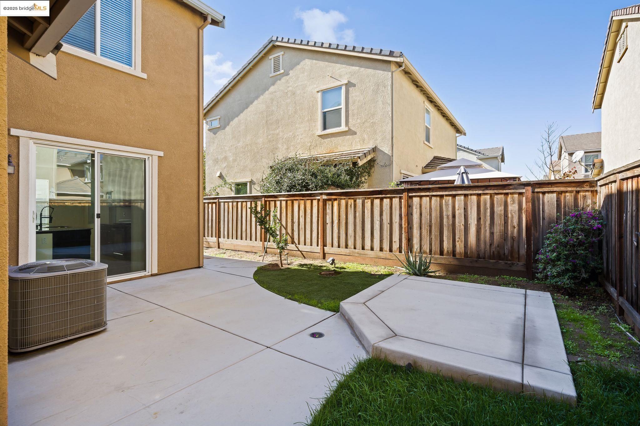 Detail Gallery Image 43 of 46 For 2249 Novi Dr, Riverbank,  CA 95367 - 3 Beds | 2/1 Baths