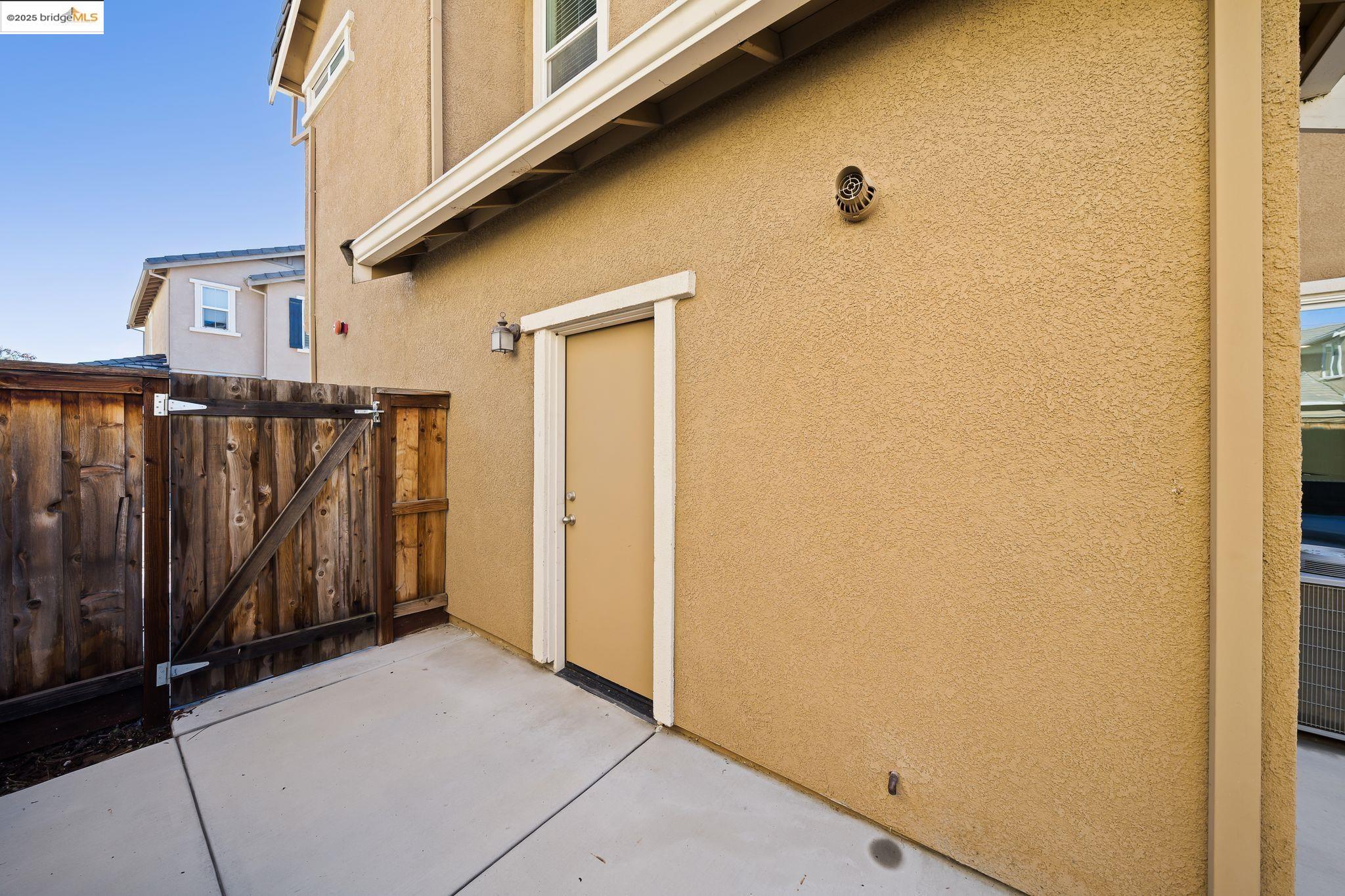 Detail Gallery Image 44 of 46 For 2249 Novi Dr, Riverbank,  CA 95367 - 3 Beds | 2/1 Baths