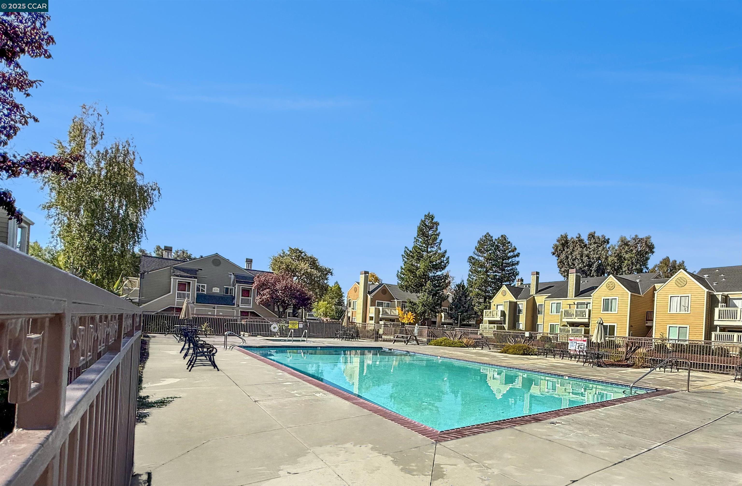 Photo #8: 41117921 Listing: Photo #8