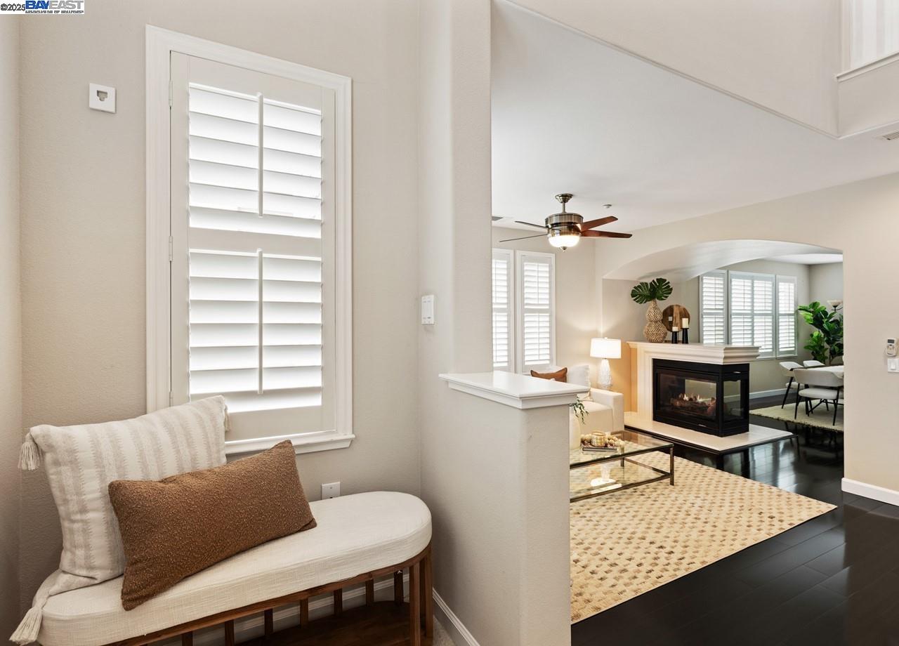 Detail Gallery Image 23 of 38 For 6020 Hillbrook Pl, Dublin,  CA 94568 - 3 Beds | 3/1 Baths