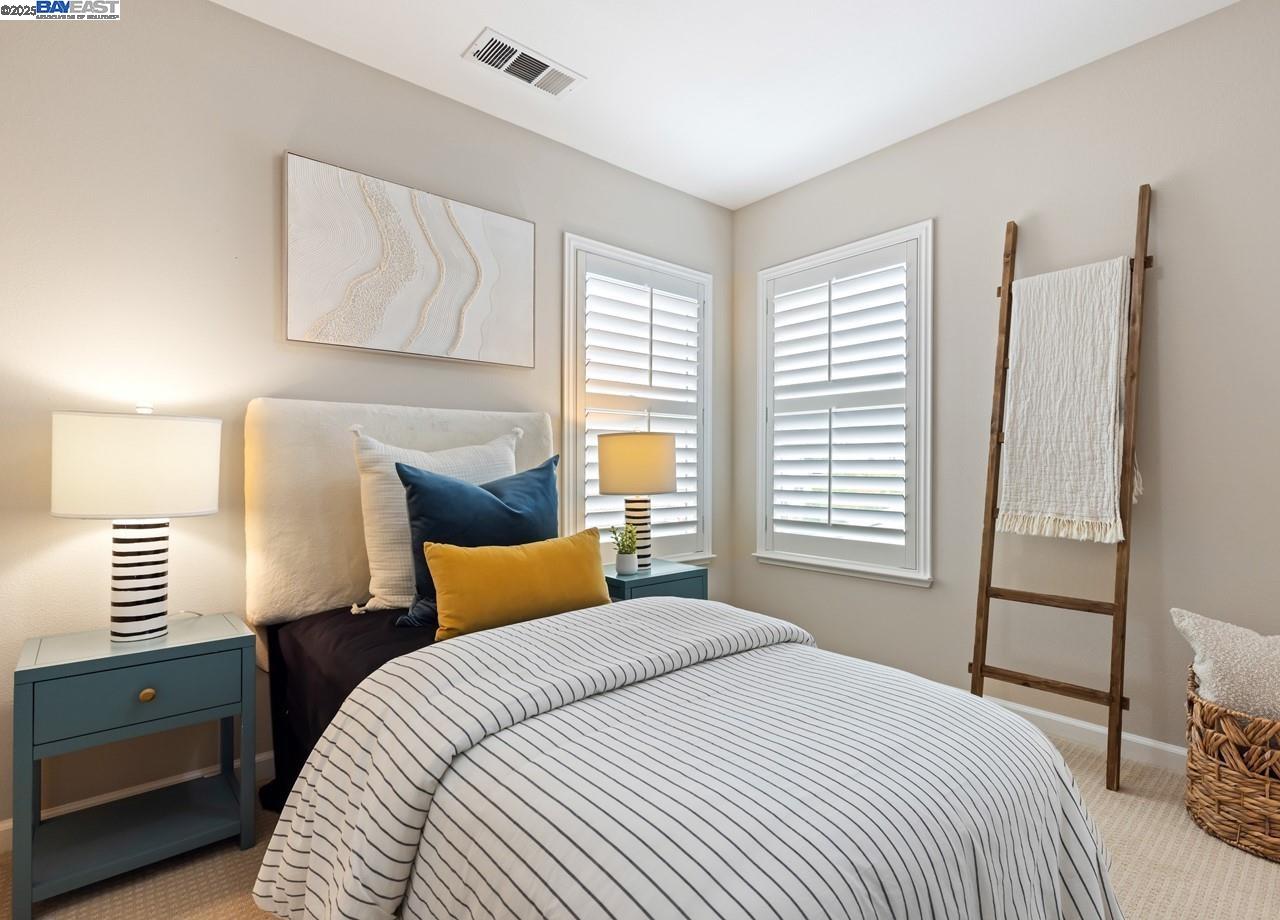 Detail Gallery Image 24 of 38 For 6020 Hillbrook Pl, Dublin,  CA 94568 - 3 Beds | 3/1 Baths