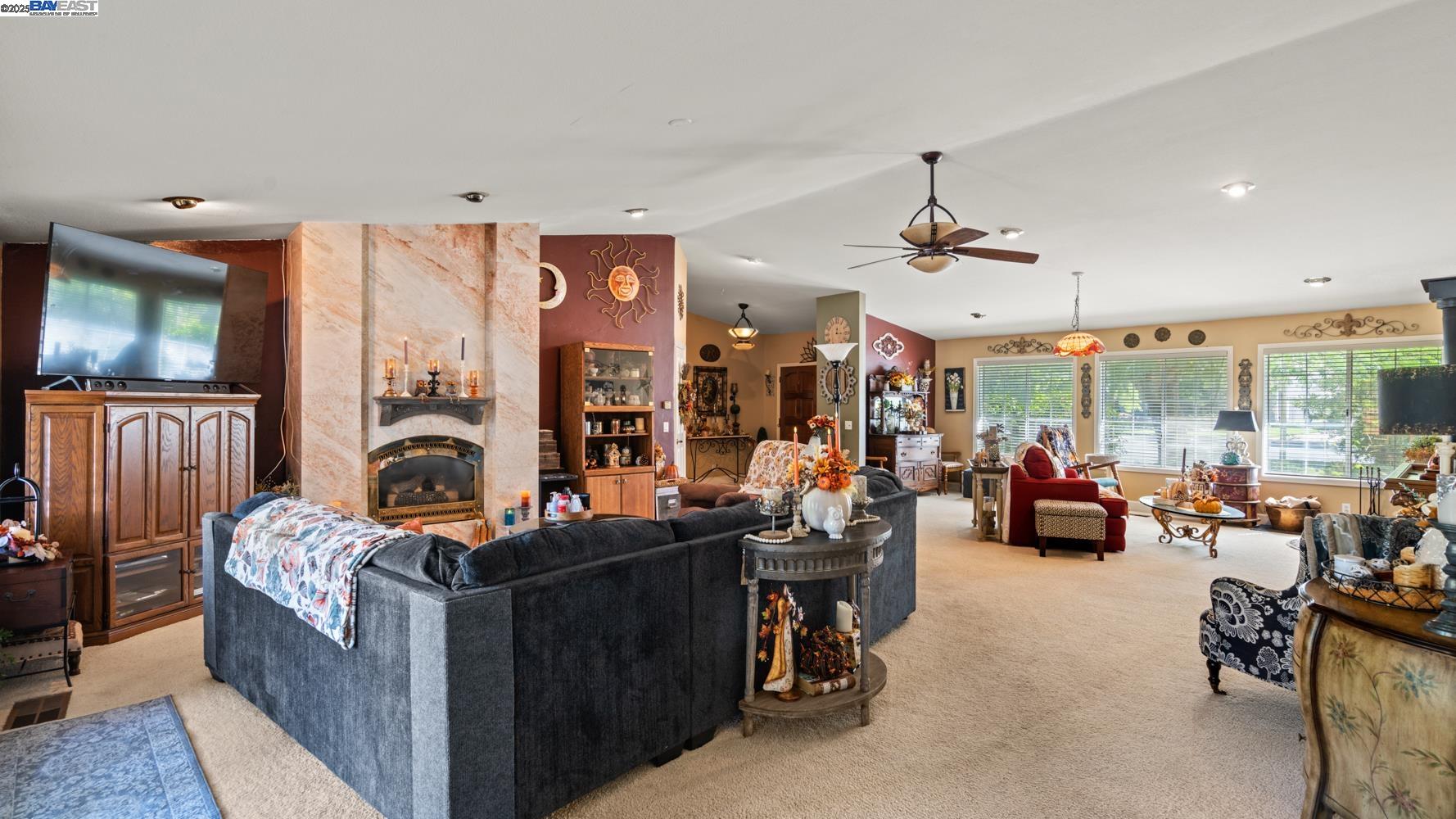 Detail Gallery Image 13 of 56 For 3208 Bonanza Dr, Cameron Park,  CA 95682 - 4 Beds | 2/1 Baths