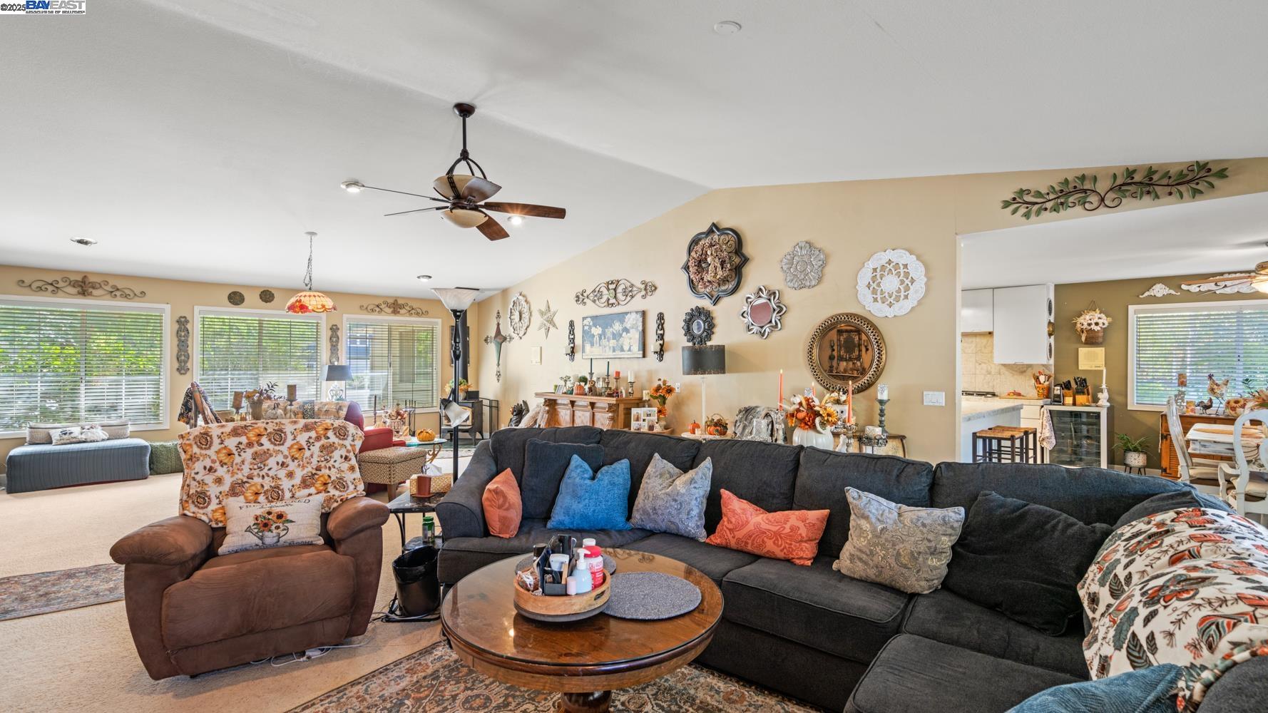 Detail Gallery Image 14 of 56 For 3208 Bonanza Dr, Cameron Park,  CA 95682 - 4 Beds | 2/1 Baths