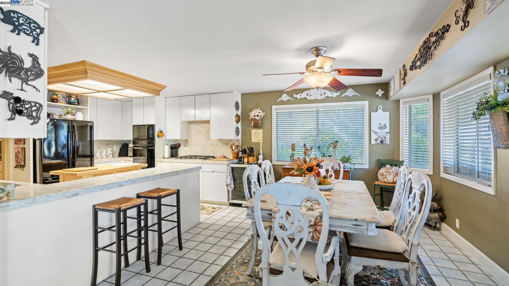 Detail Gallery Image 17 of 56 For 3208 Bonanza Dr, Cameron Park,  CA 95682 - 4 Beds | 2/1 Baths