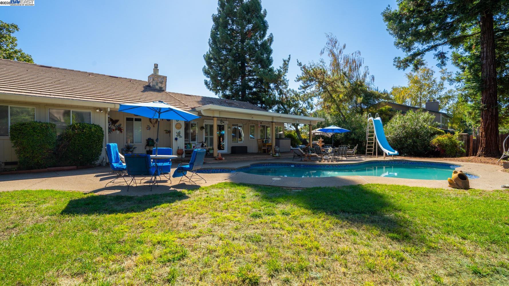 Detail Gallery Image 37 of 56 For 3208 Bonanza Dr, Cameron Park,  CA 95682 - 4 Beds | 2/1 Baths