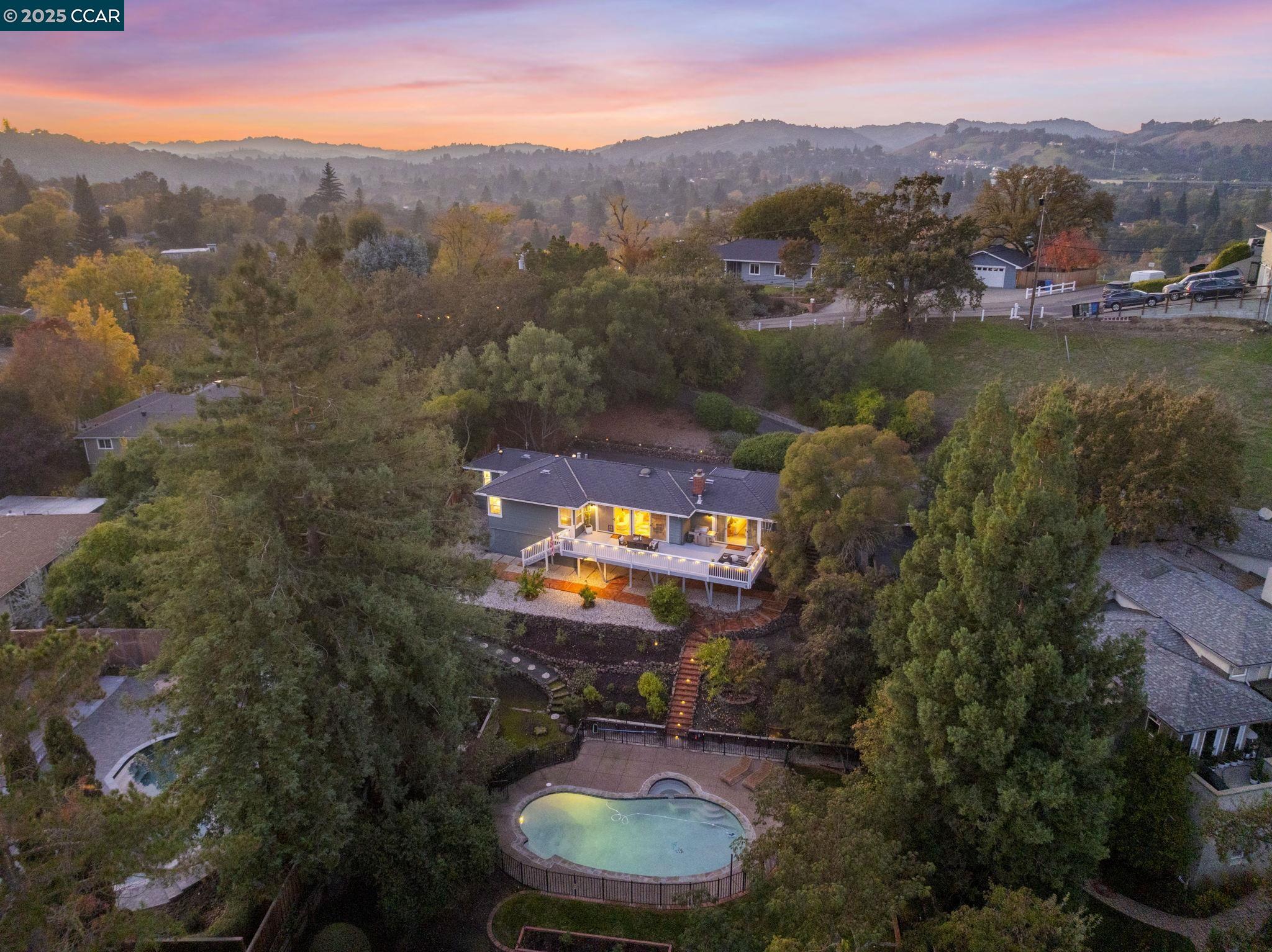 Detail Gallery Image 59 of 60 For 110 Twin Peaks Drive, Walnut Creek,  CA 94595 - 3 Beds | 2 Baths