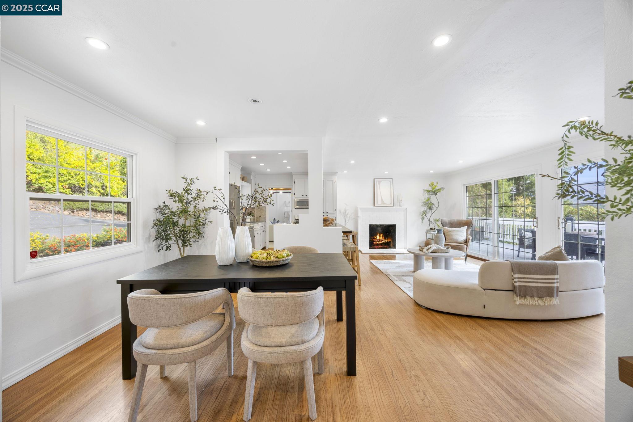 Detail Gallery Image 8 of 60 For 110 Twin Peaks Drive, Walnut Creek,  CA 94595 - 3 Beds | 2 Baths