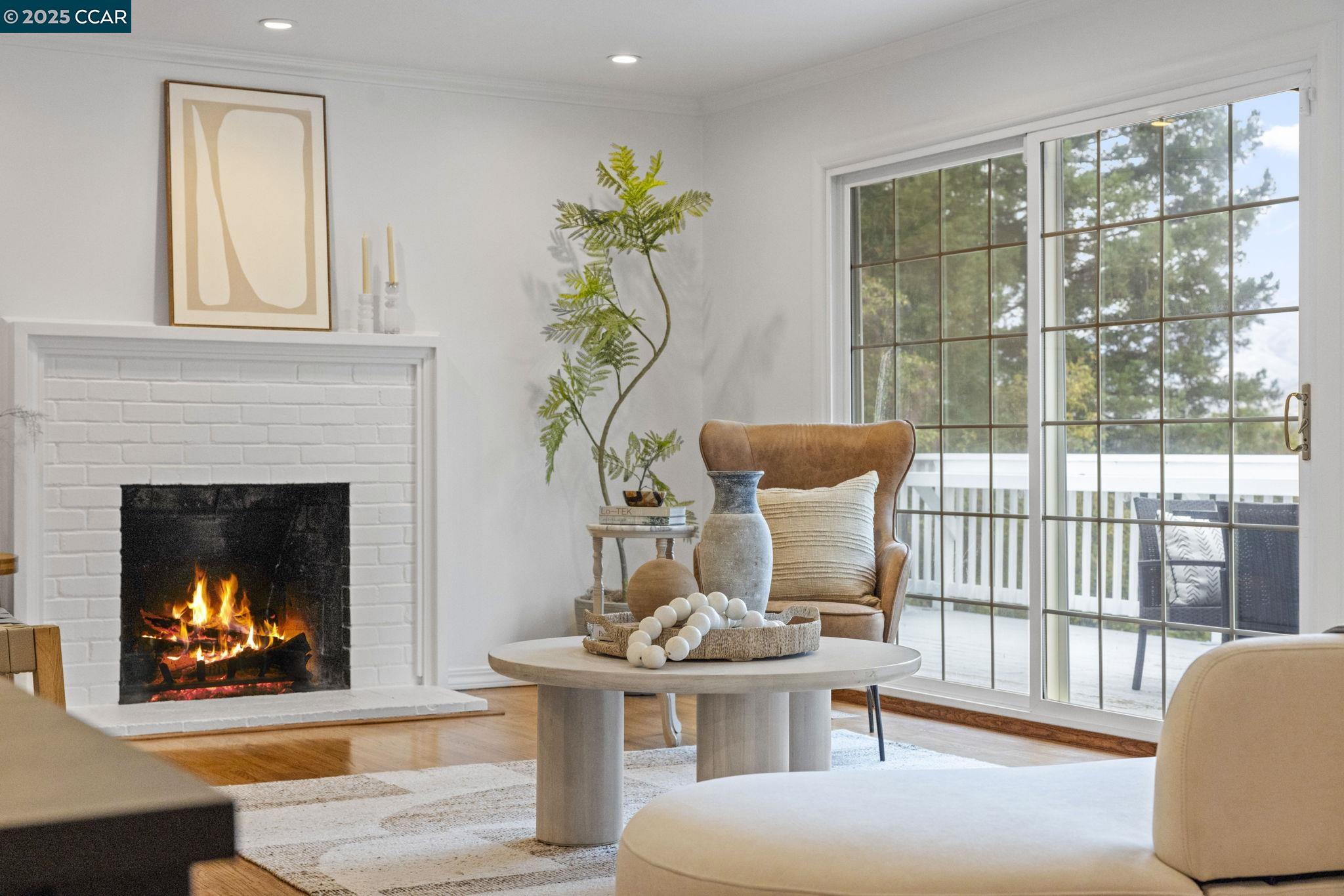 Detail Gallery Image 10 of 60 For 110 Twin Peaks Drive, Walnut Creek,  CA 94595 - 3 Beds | 2 Baths