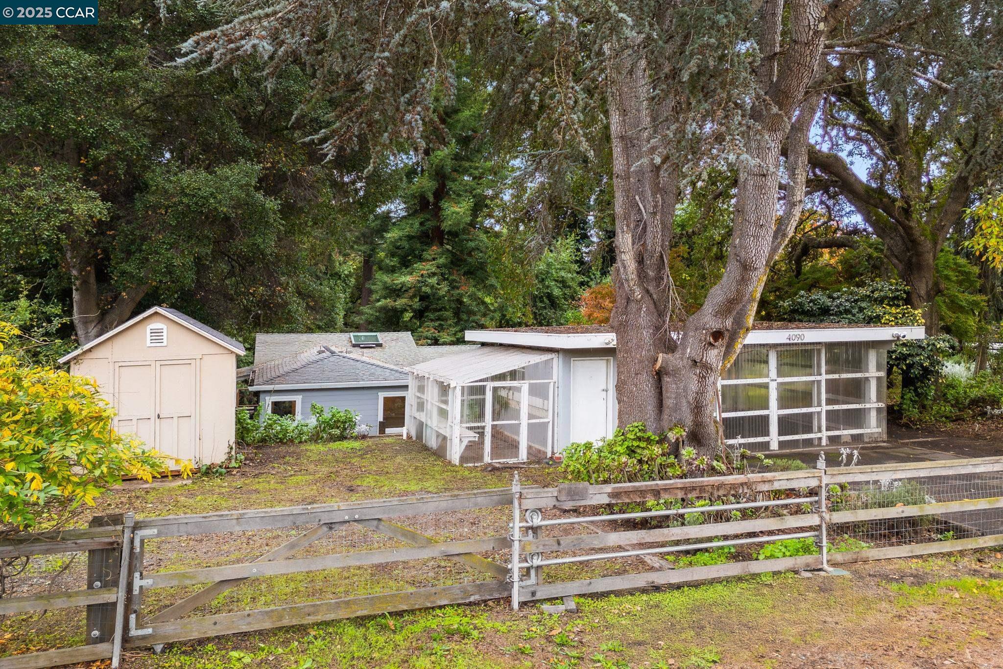 Detail Gallery Image 21 of 23 For 4090 Garden Rd, El Sobrante,  CA 94803 - 2 Beds | 1 Baths