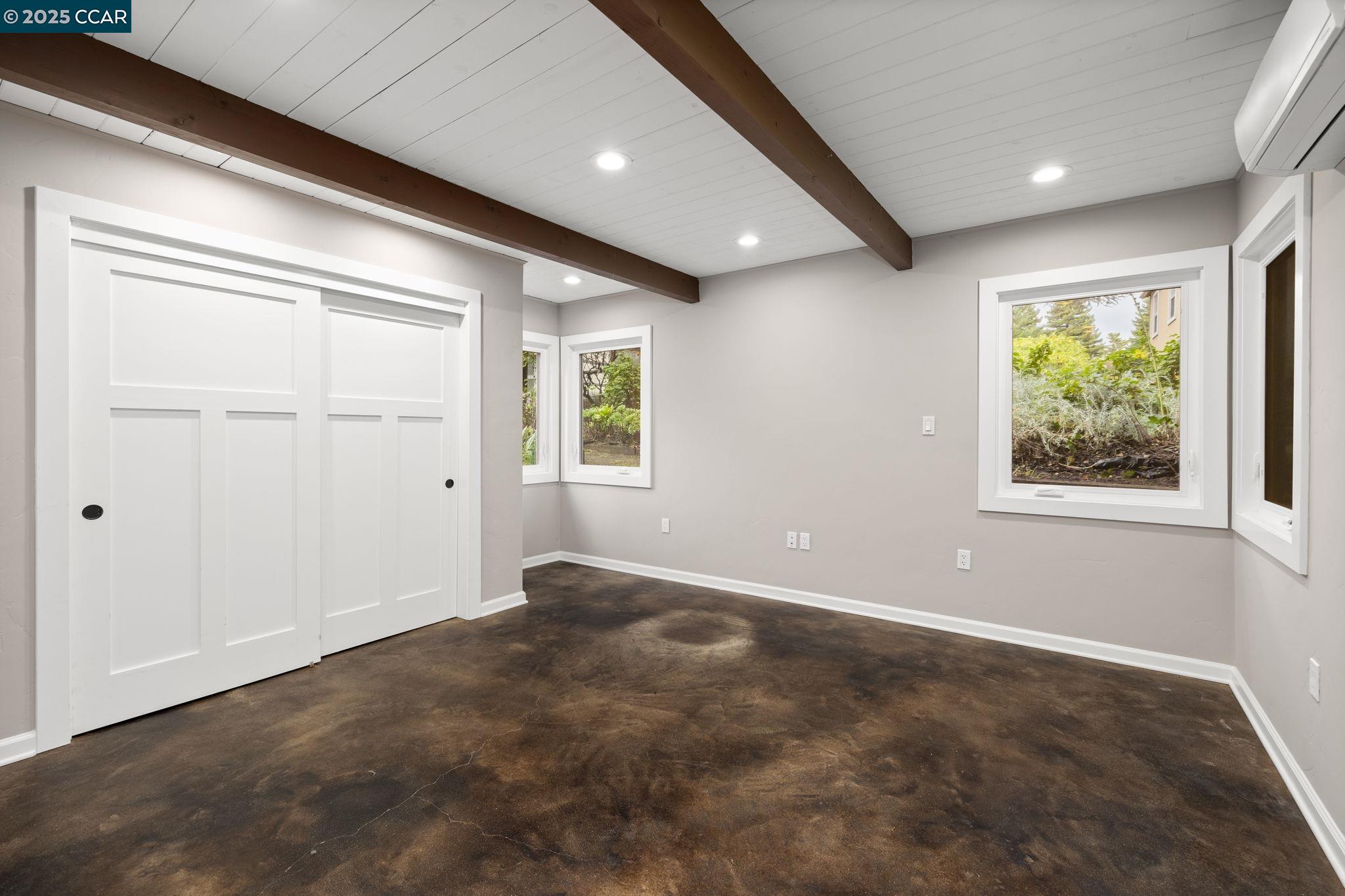 Detail Gallery Image 9 of 23 For 4090 Garden Rd, El Sobrante,  CA 94803 - 2 Beds | 1 Baths