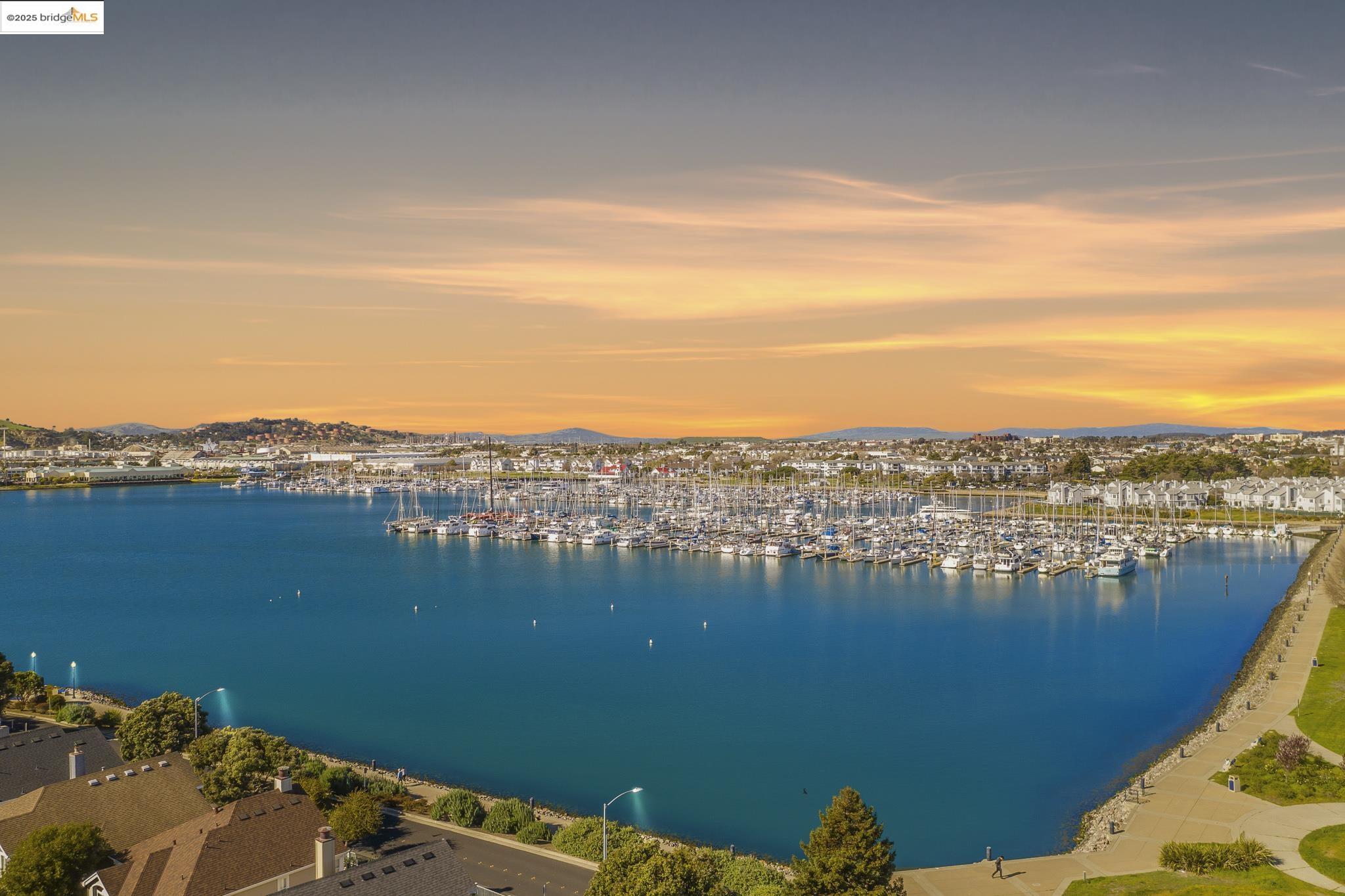 Detail Gallery Image 54 of 60 For 184 Schooner Ct, Richmond,  CA 94804 - 2 Beds | 2 Baths