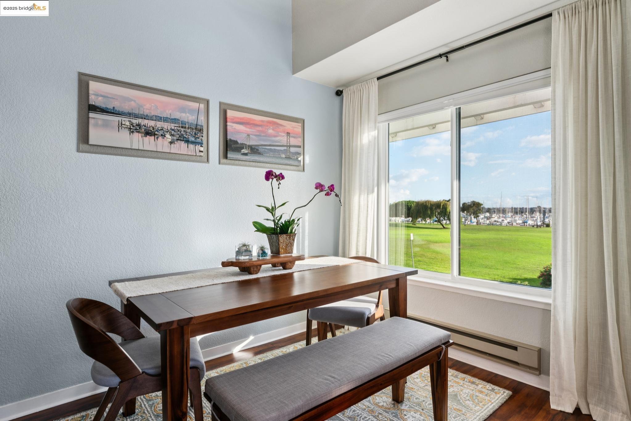 Detail Gallery Image 7 of 60 For 184 Schooner Ct, Richmond,  CA 94804 - 2 Beds | 2 Baths