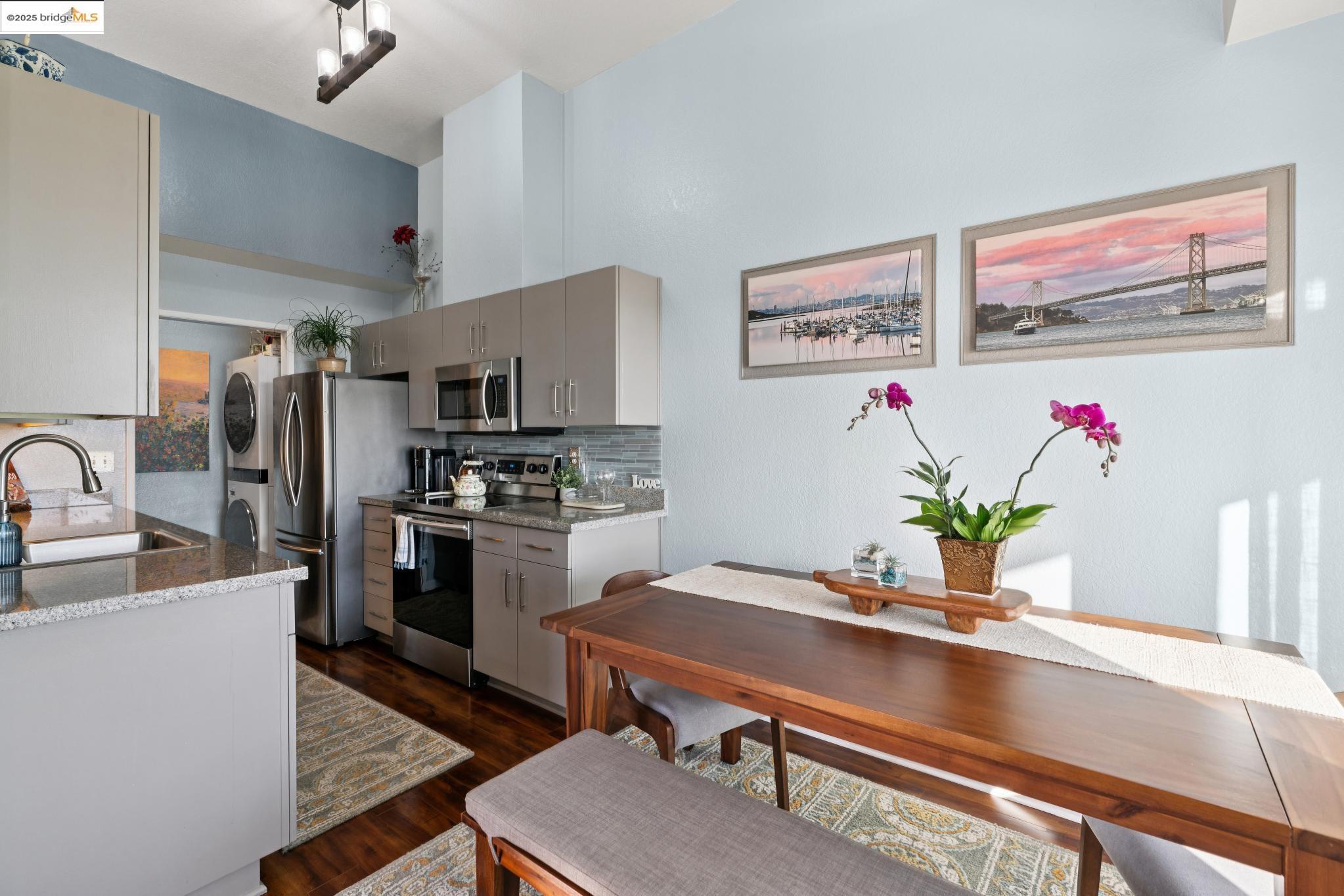 Detail Gallery Image 10 of 60 For 184 Schooner Ct, Richmond,  CA 94804 - 2 Beds | 2 Baths