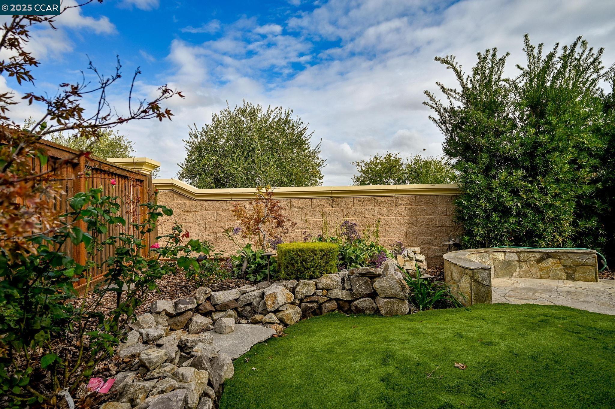 Detail Gallery Image 27 of 57 For 1639 Gamay Ln, Brentwood,  CA 94513-4331 - 2 Beds | 2 Baths