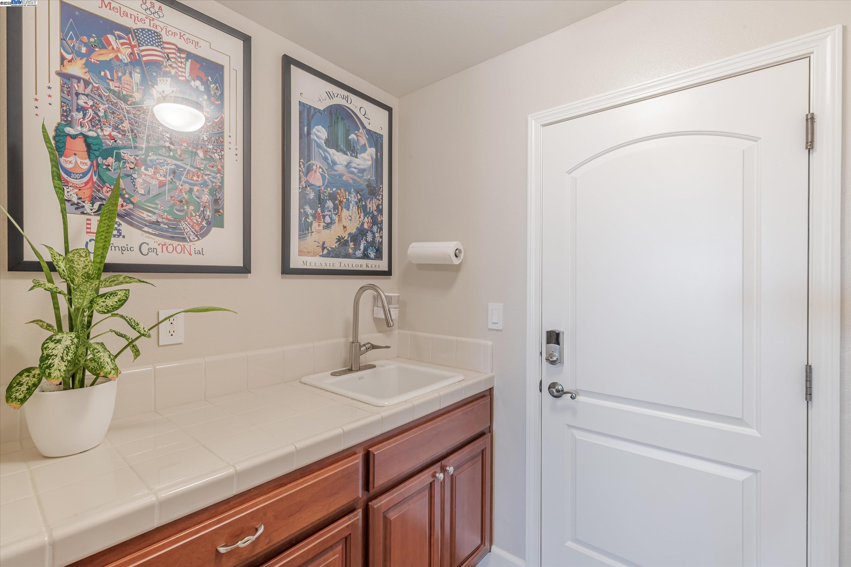 Detail Gallery Image 42 of 54 For 2531 Leona Pl, Pleasanton,  CA 94566 - 4 Beds | 3/1 Baths