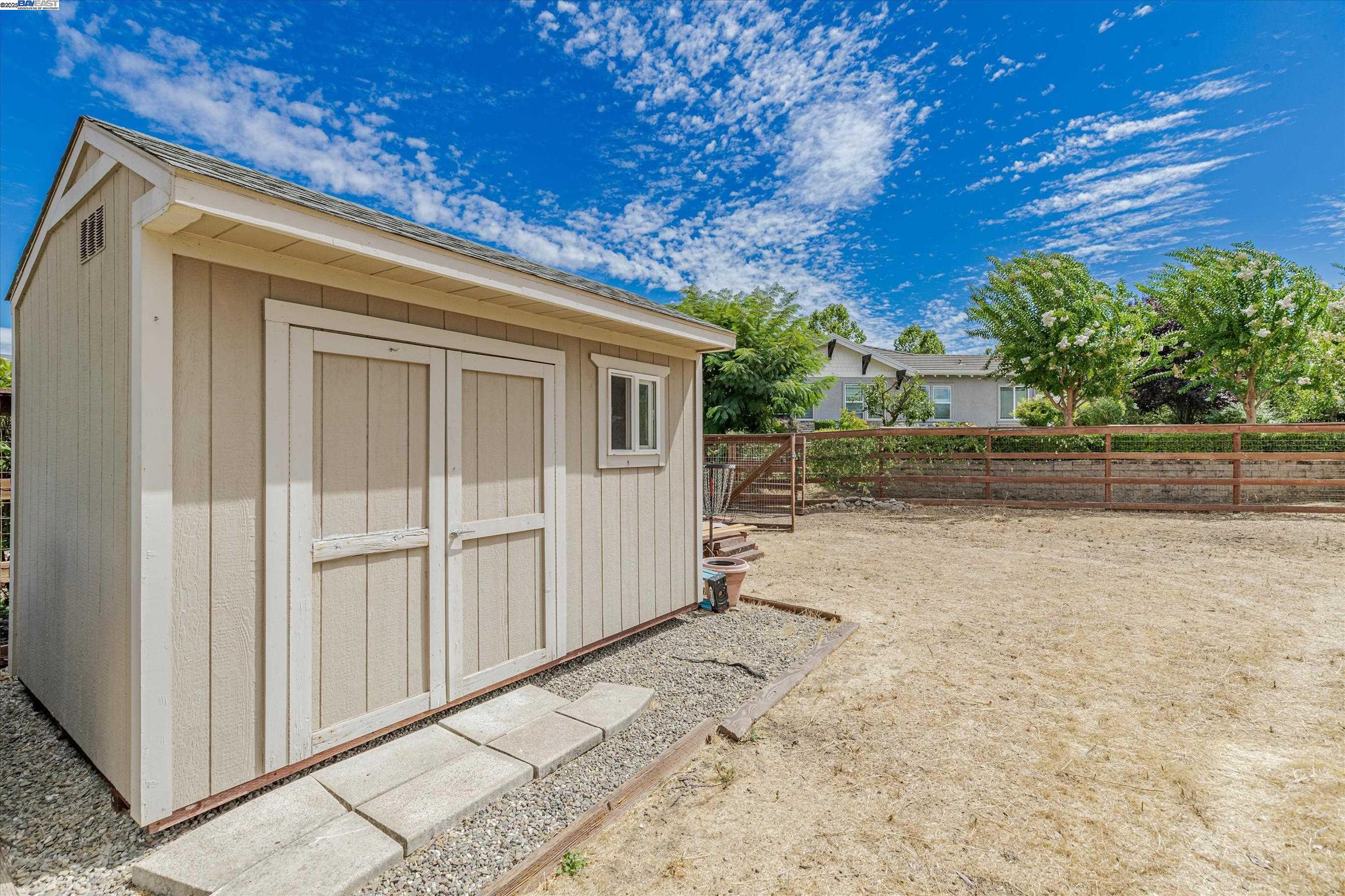 Detail Gallery Image 52 of 54 For 2531 Leona Pl, Pleasanton,  CA 94566 - 4 Beds | 3/1 Baths