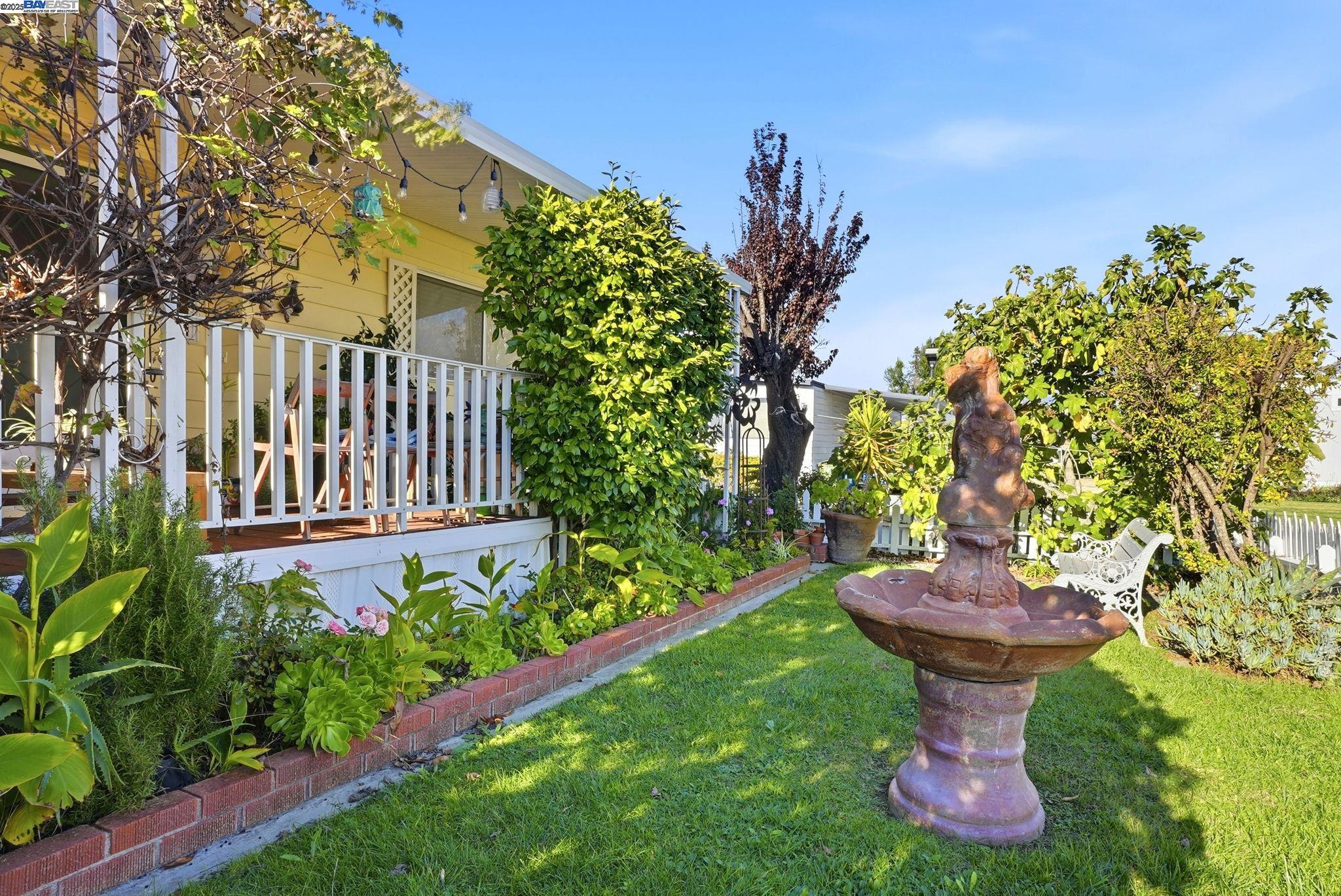 Detail Gallery Image 40 of 54 For 4141 Deep Creek Rd #89,  Fremont,  CA 94555 - 2 Beds | 2 Baths