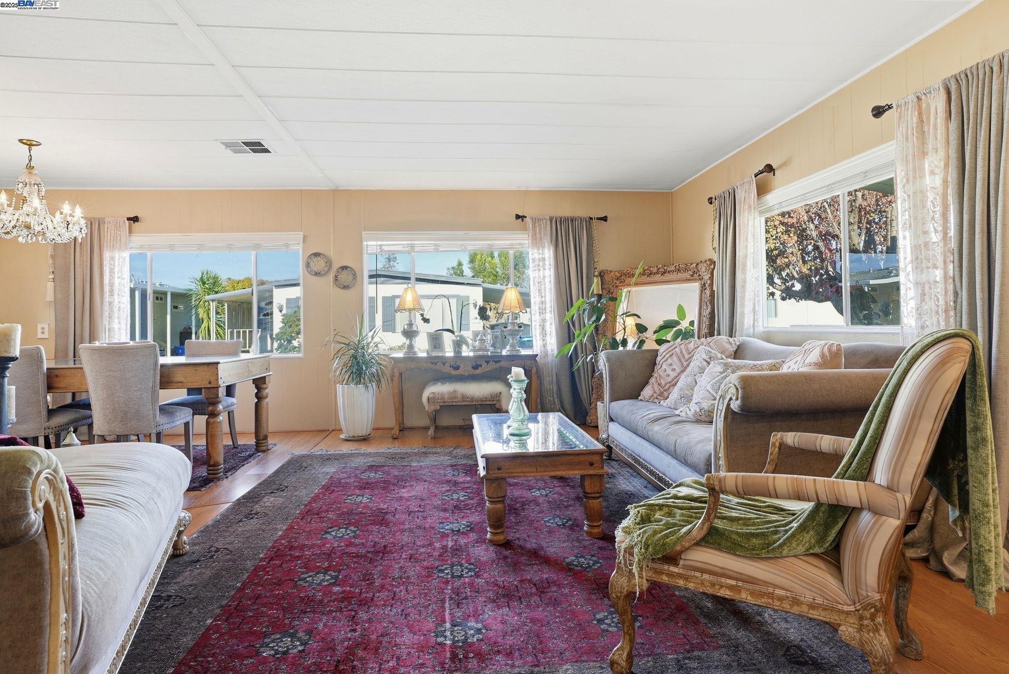 Detail Gallery Image 9 of 54 For 4141 Deep Creek Rd #89,  Fremont,  CA 94555 - 2 Beds | 2 Baths