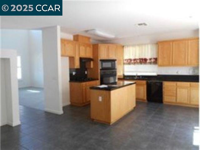 Detail Gallery Image 4 of 18 For 3728 Pintail Dr, Antioch,  CA 94509 - 4 Beds | 3 Baths