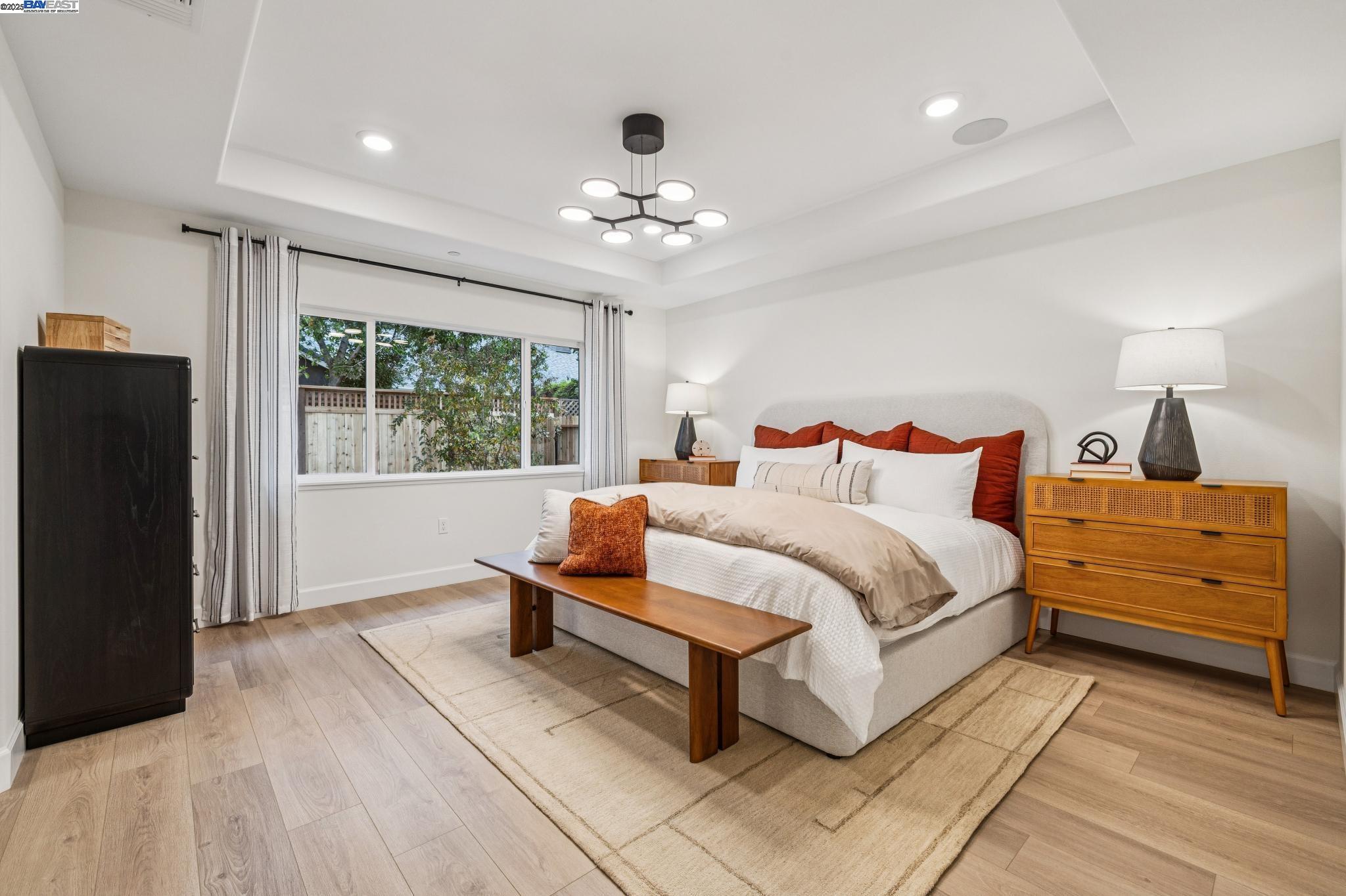 Detail Gallery Image 19 of 37 For 2628 Wesley Way, Chico,  CA 95973 - 4 Beds | 3 Baths